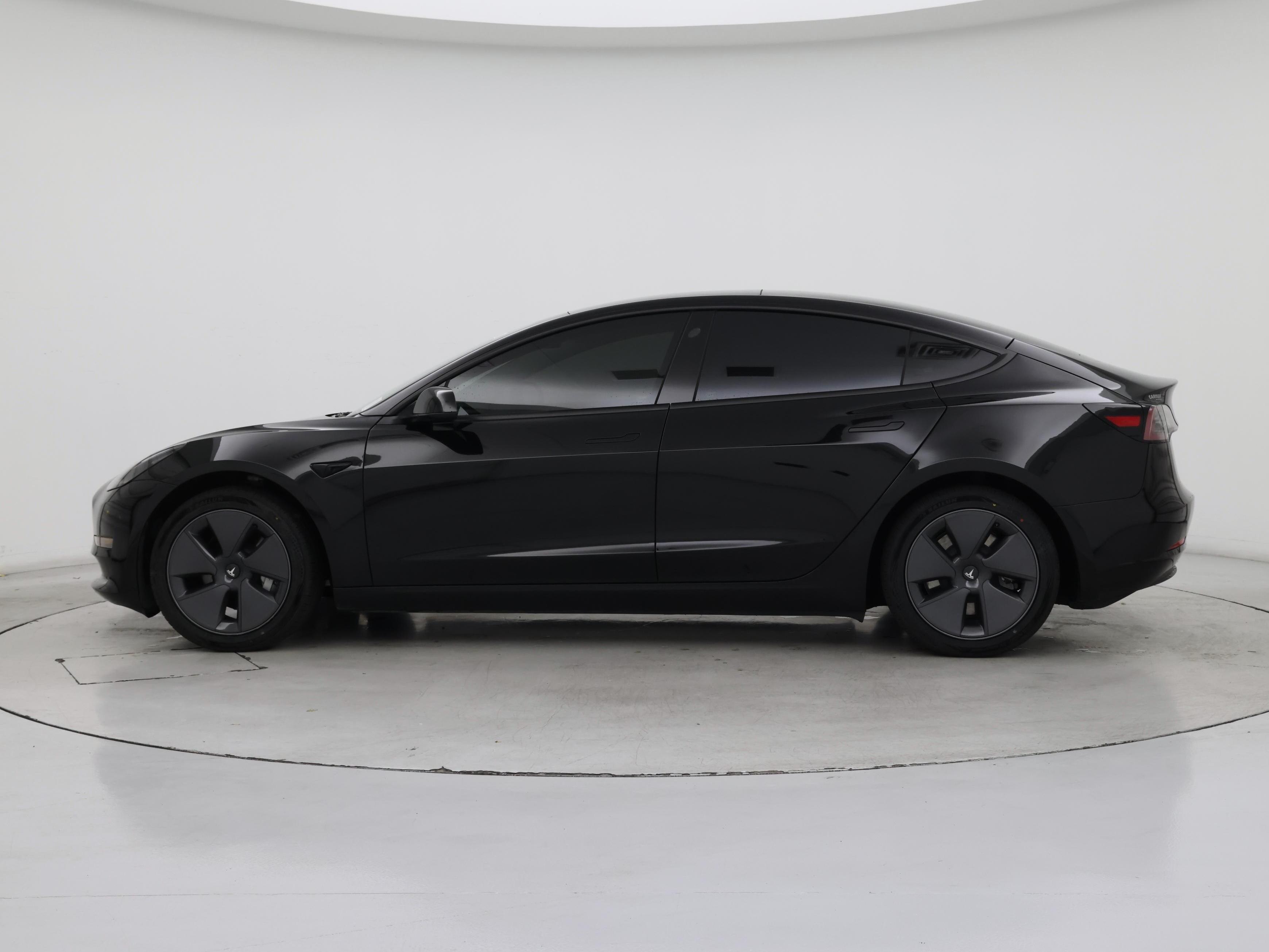 Thumbnail: 2021 Tesla Model 3 - 3