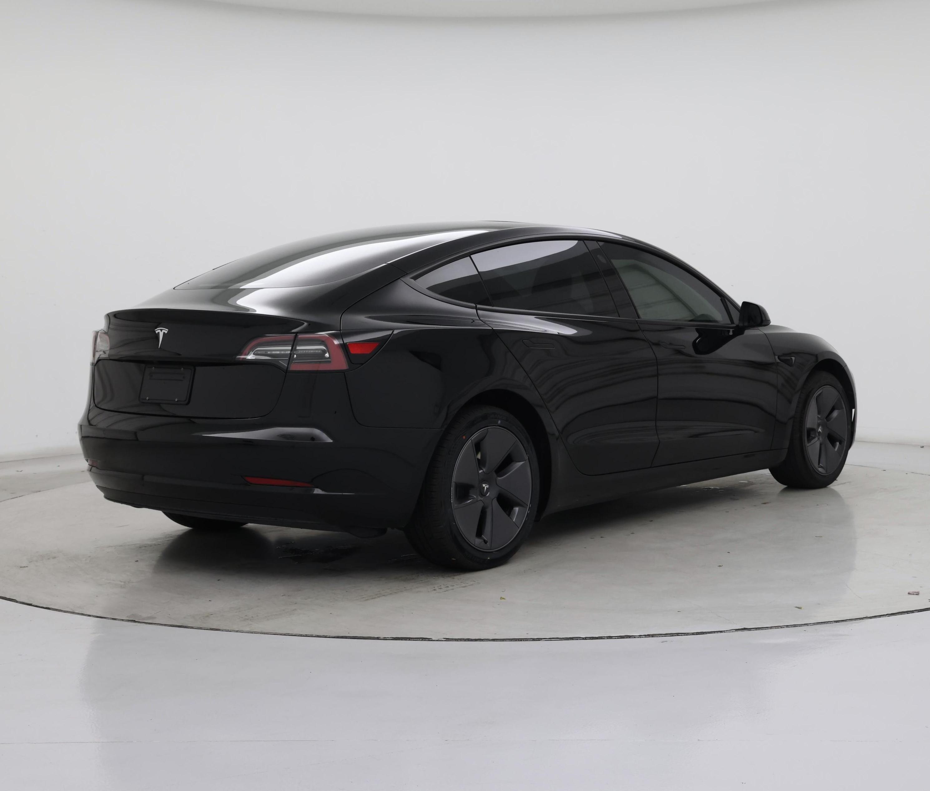 Thumbnail: 2021 Tesla Model 3 - 8