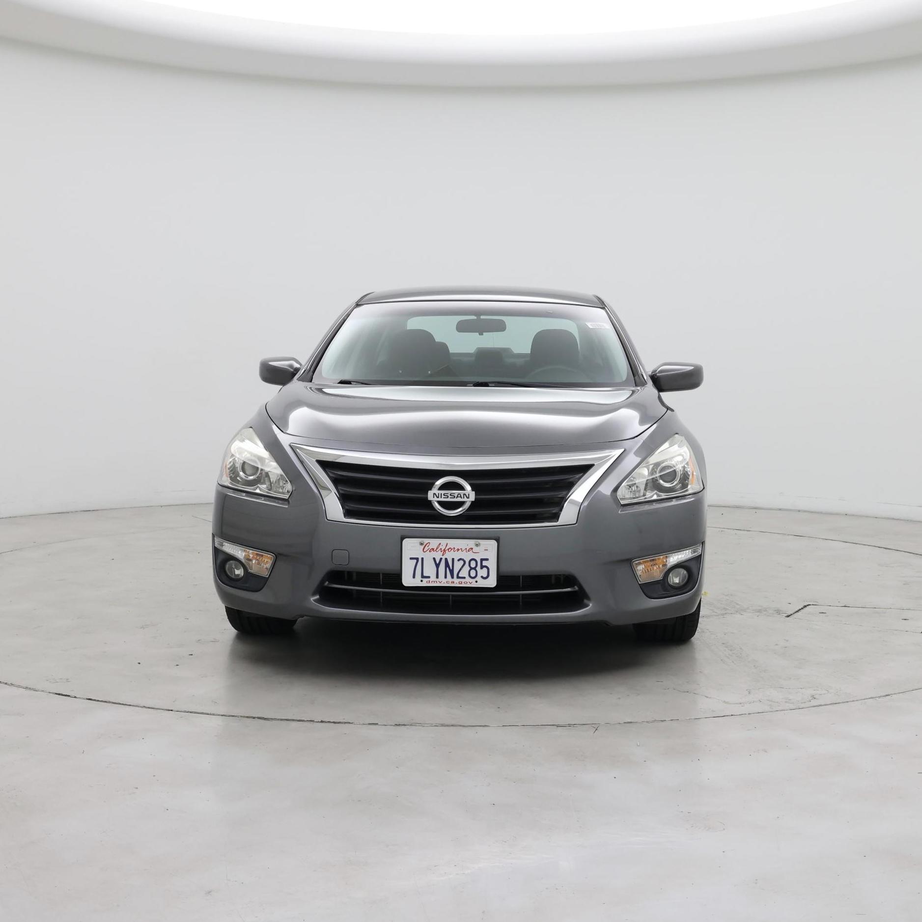 Thumbnail: 2015 Nissan Altima - 5