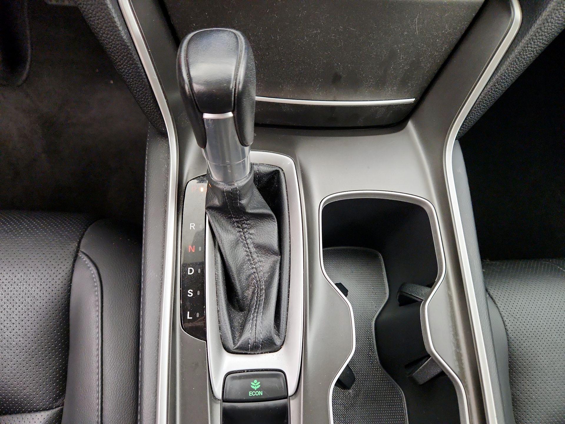 Thumbnail: 2018 Honda Accord - 17