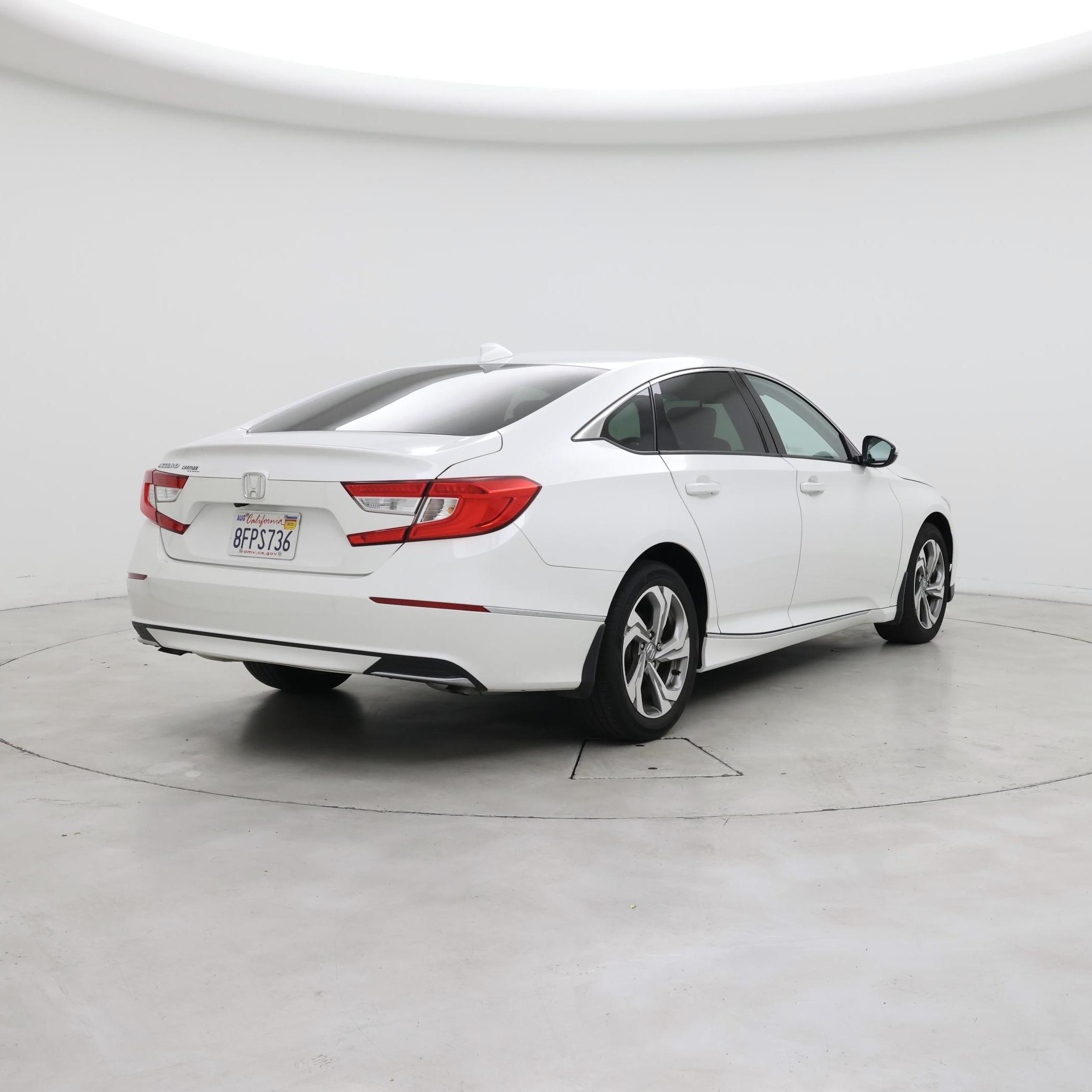Thumbnail: 2018 Honda Accord - 8
