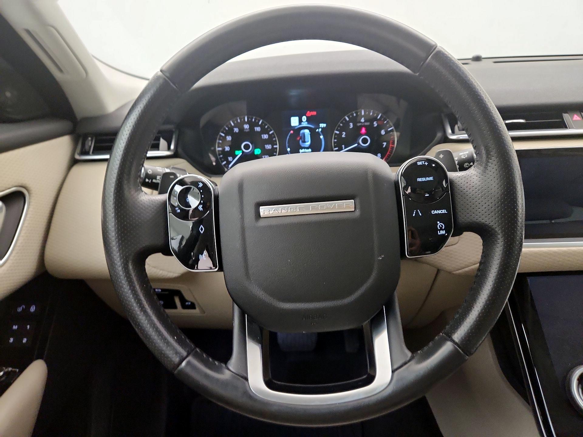 Thumbnail: 2018 Land Rover Range Rover Velar - 10