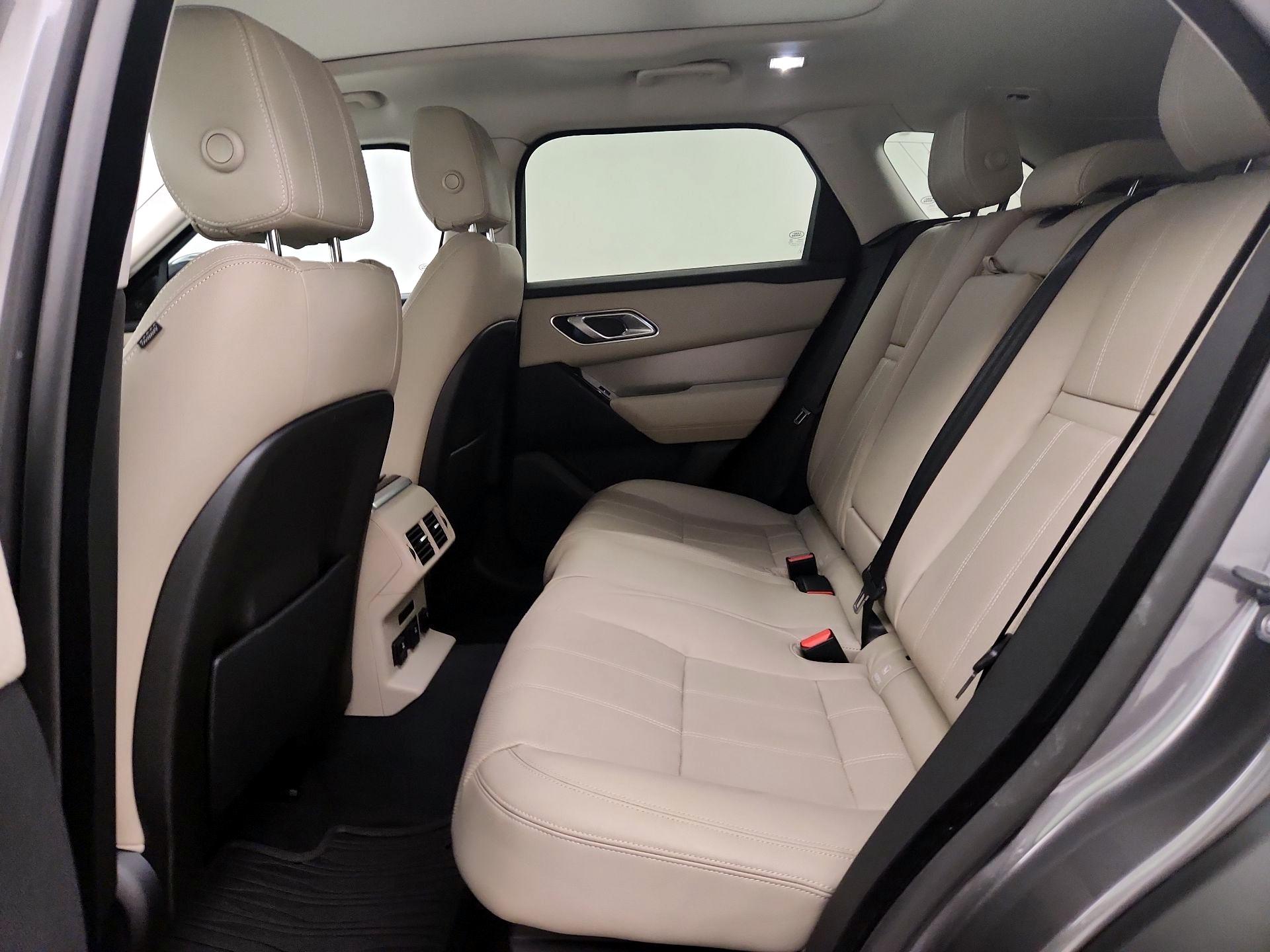 Thumbnail: 2018 Land Rover Range Rover Velar - 20
