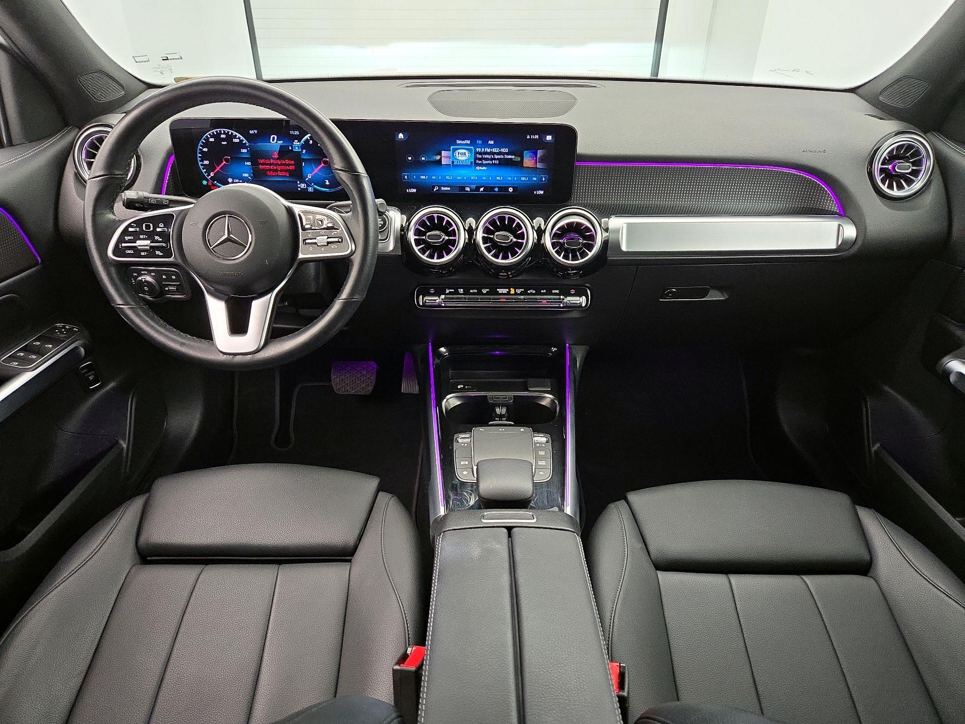 Thumbnail: 2023 Mercedes-Benz GLB - 9