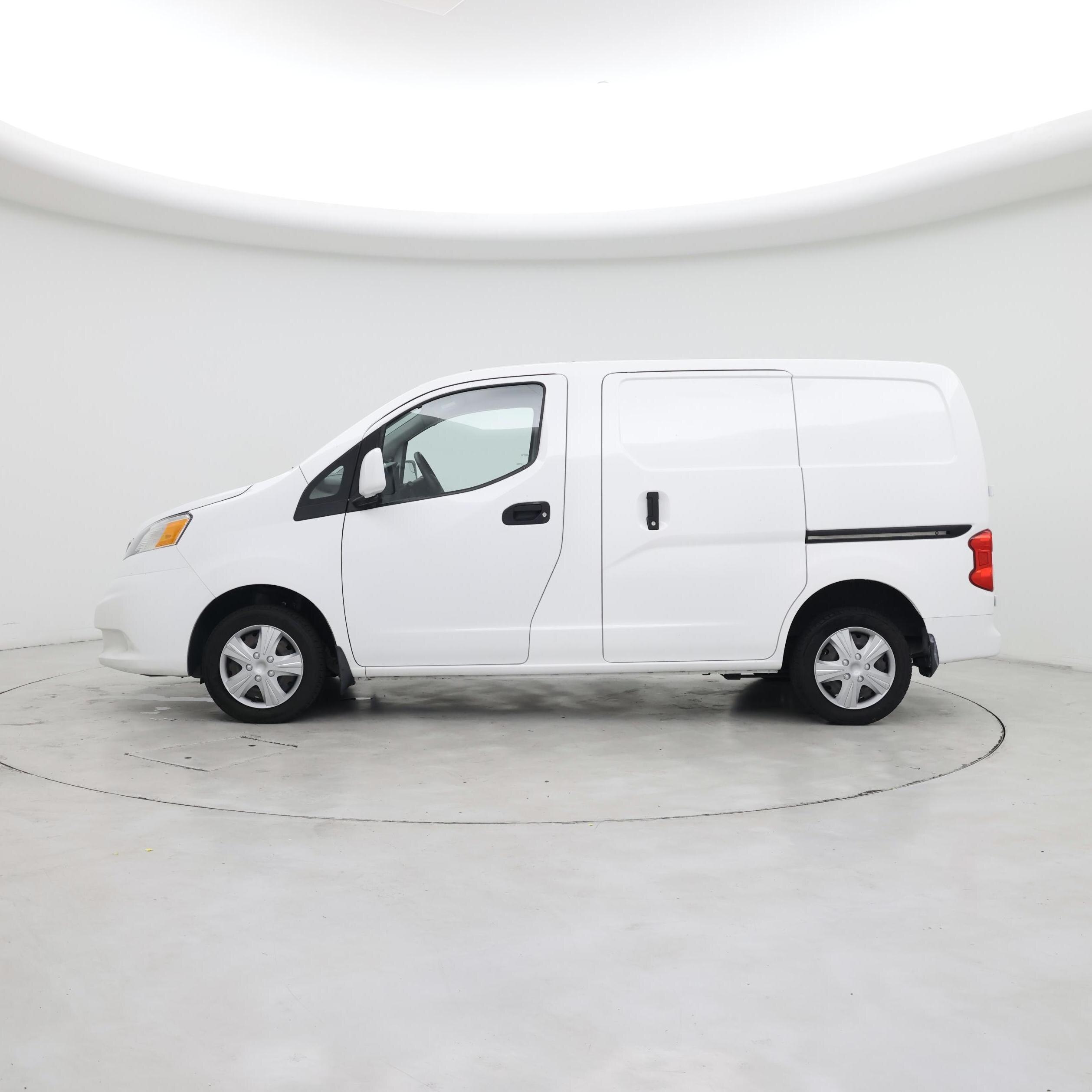Thumbnail: 2021 Nissan NV200 - 3