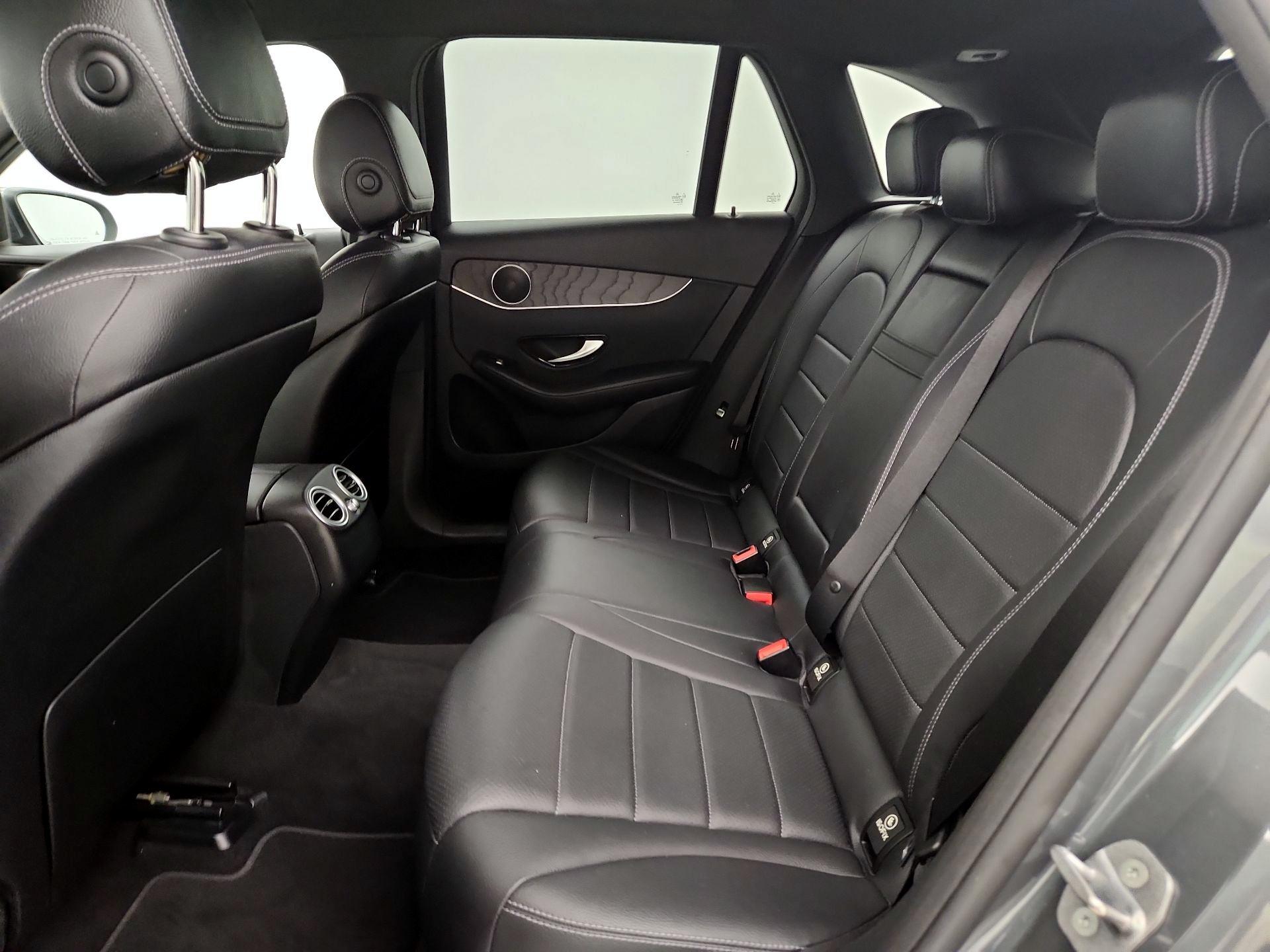 Thumbnail: 2017 Mercedes-Benz GLC - 19