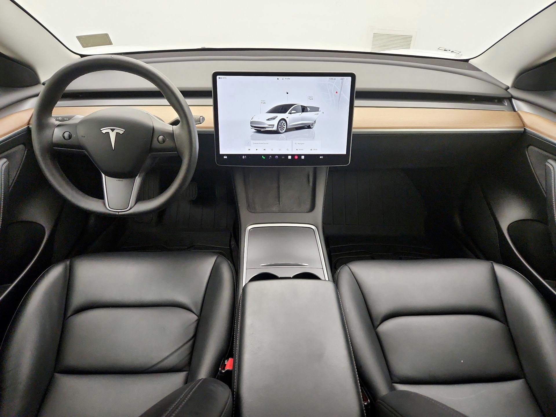 Thumbnail: 2022 Tesla Model 3 - 9