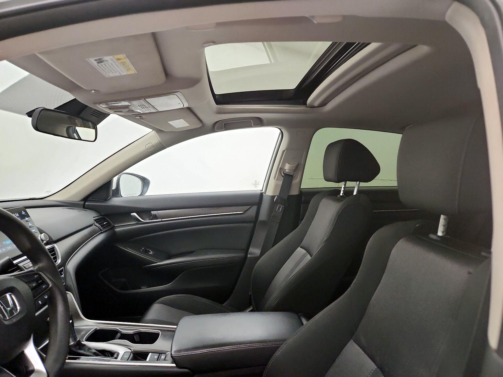 Thumbnail: 2018 Honda Accord - 19