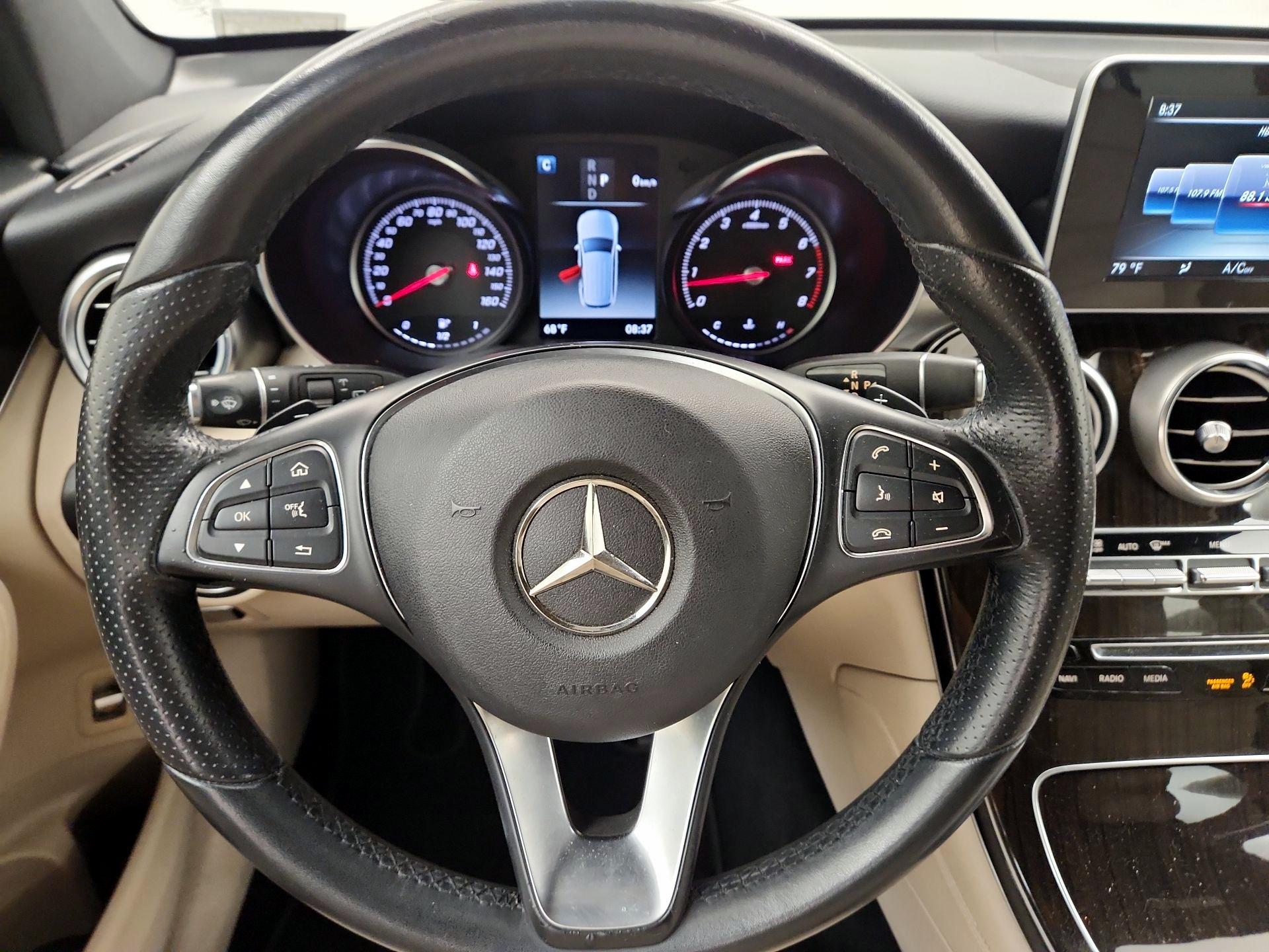 Thumbnail: 2018 Mercedes-Benz GLC - 10