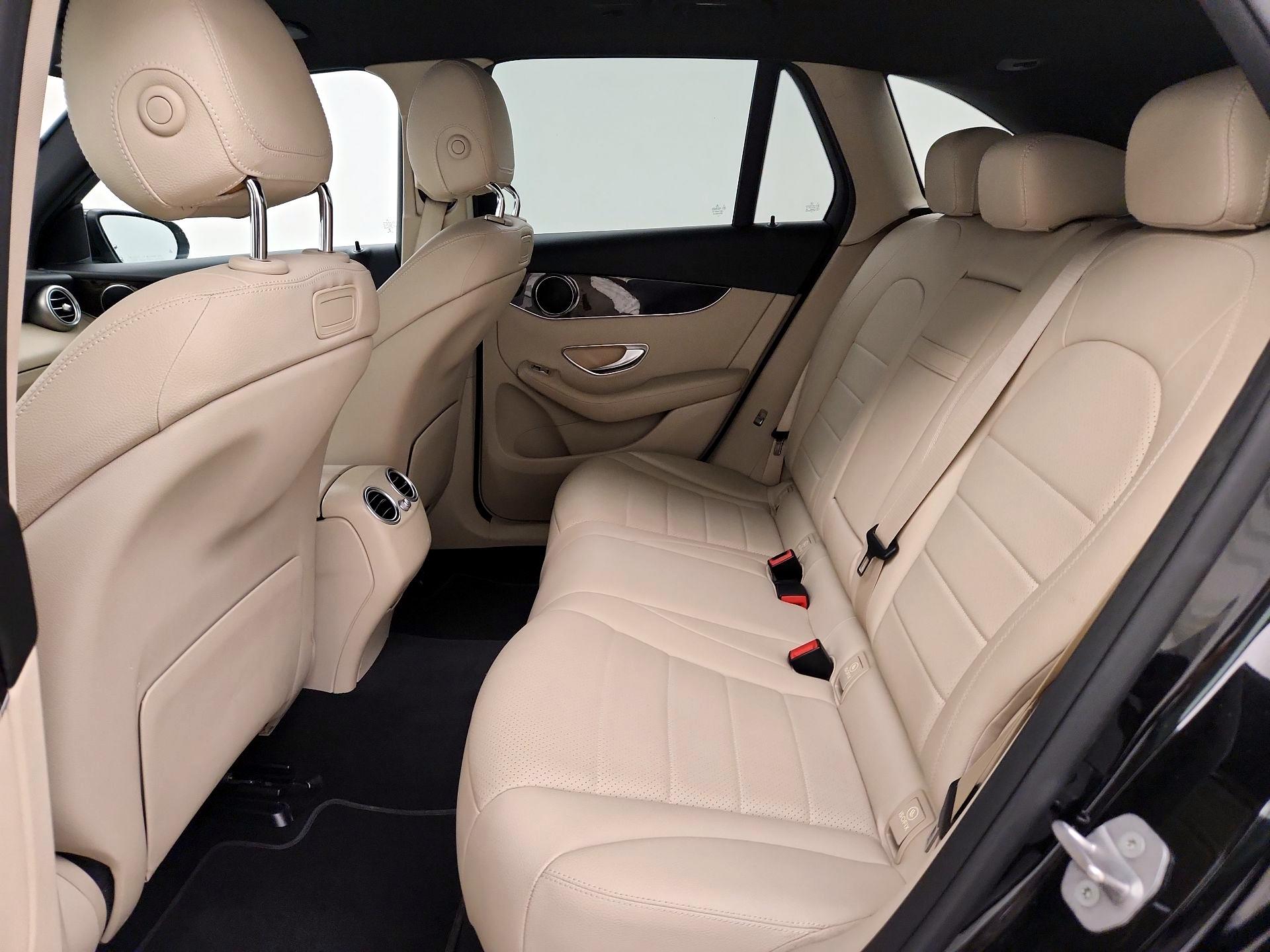 Thumbnail: 2018 Mercedes-Benz GLC - 18