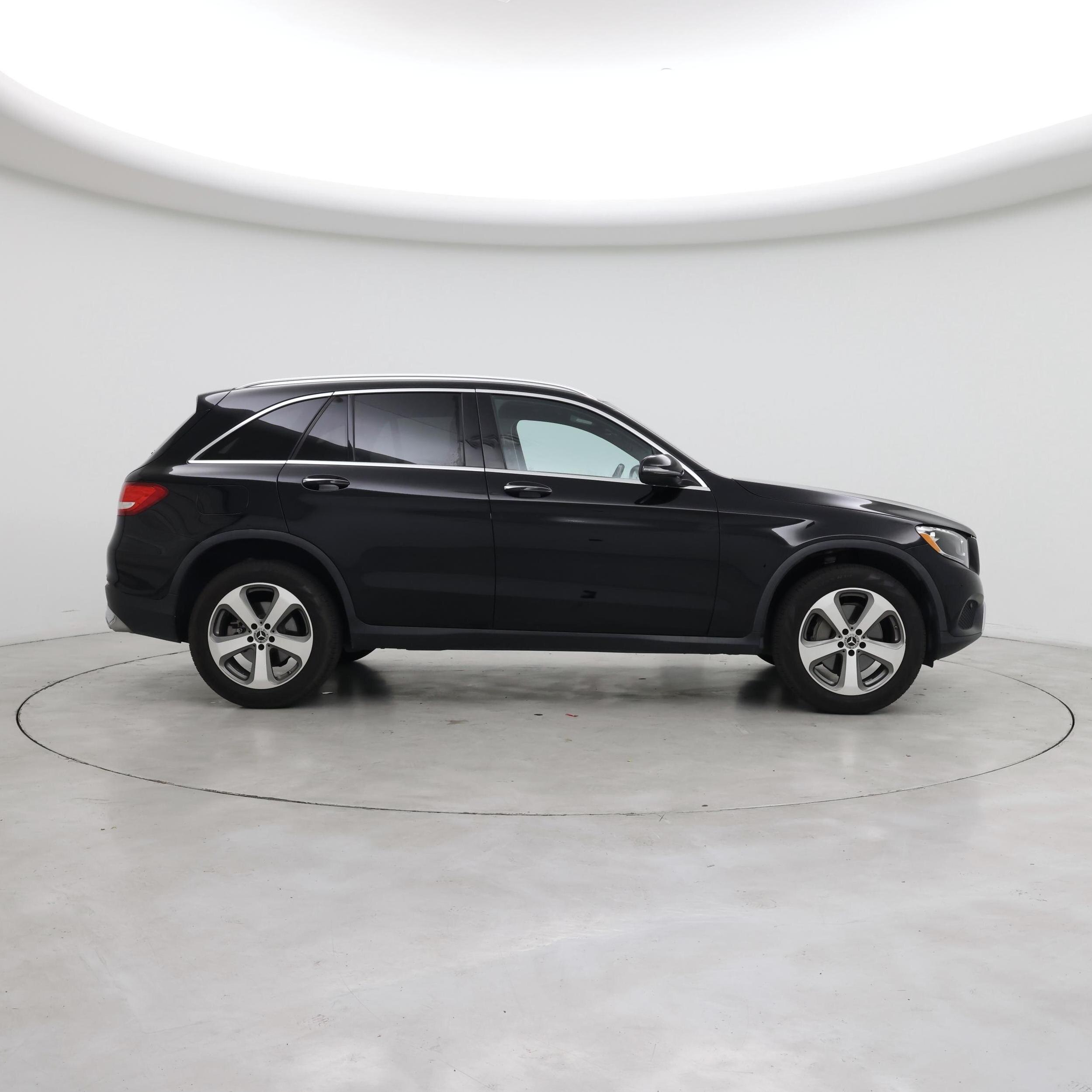 Thumbnail: 2018 Mercedes-Benz GLC - 7