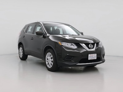 Green 2016 Nissan Rogue S