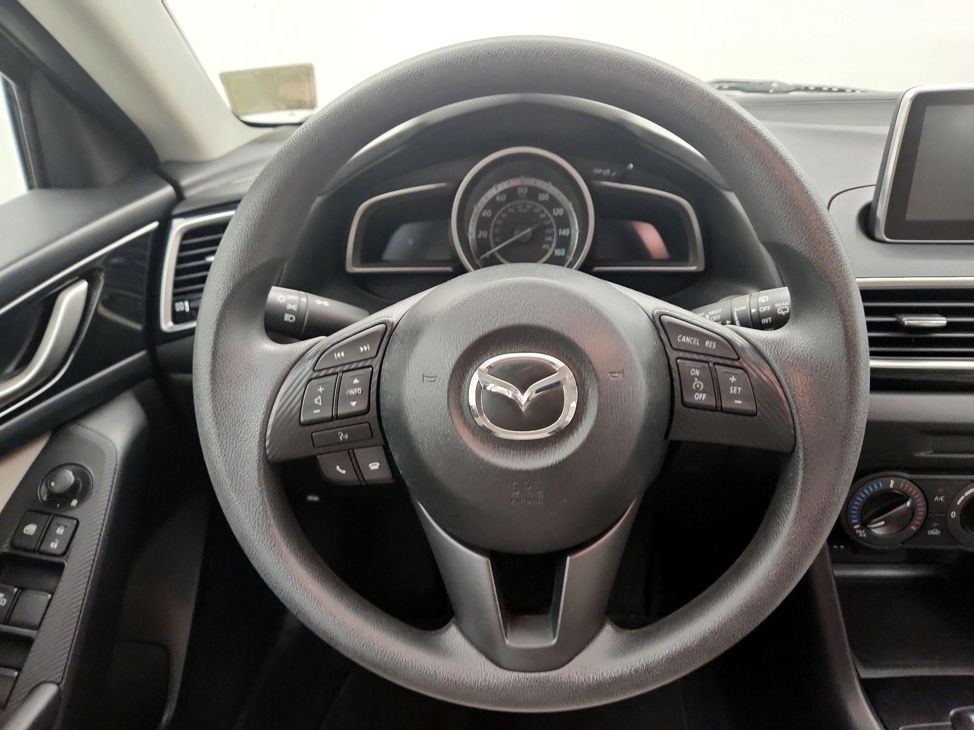 Thumbnail: 2016 Mazda Mazda3 - 10