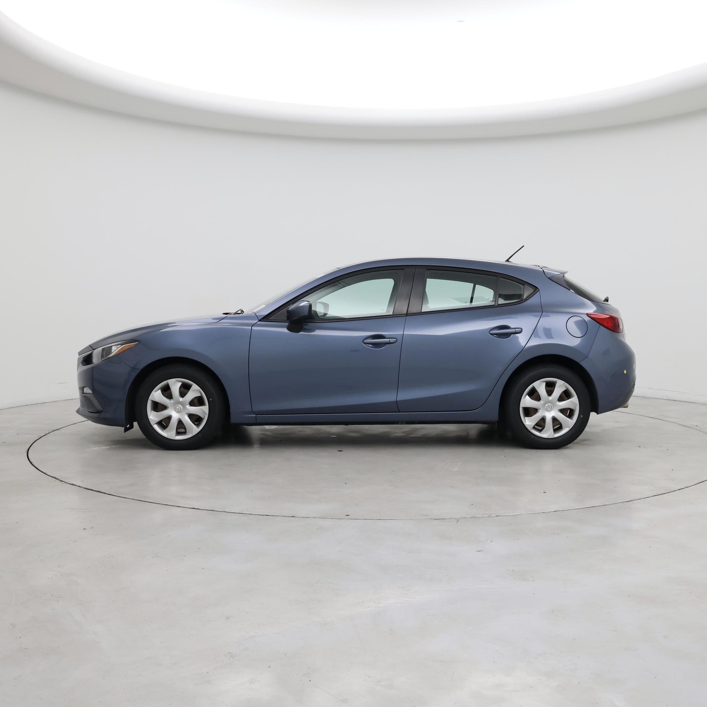 Thumbnail: 2016 Mazda Mazda3 - 3
