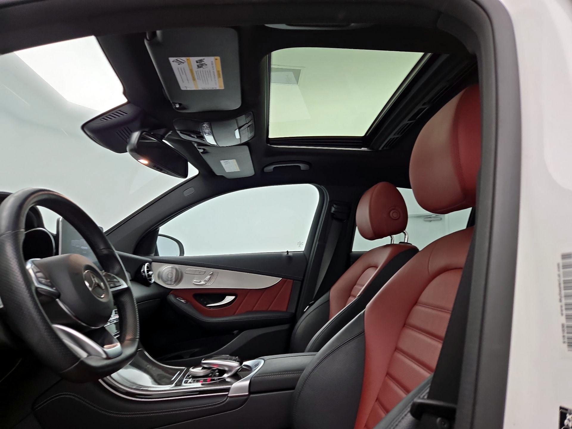 Thumbnail: 2019 Mercedes-Benz GLC - 19