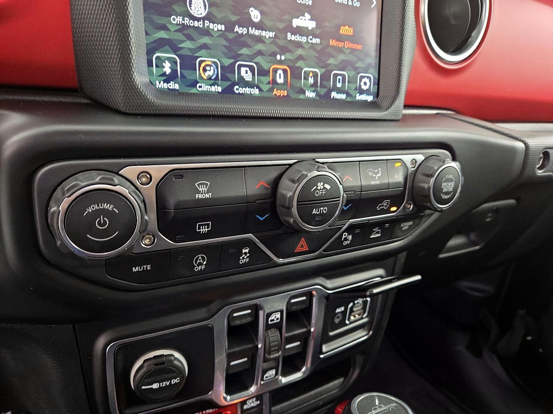Thumbnail: 2020 Jeep Gladiator - 17