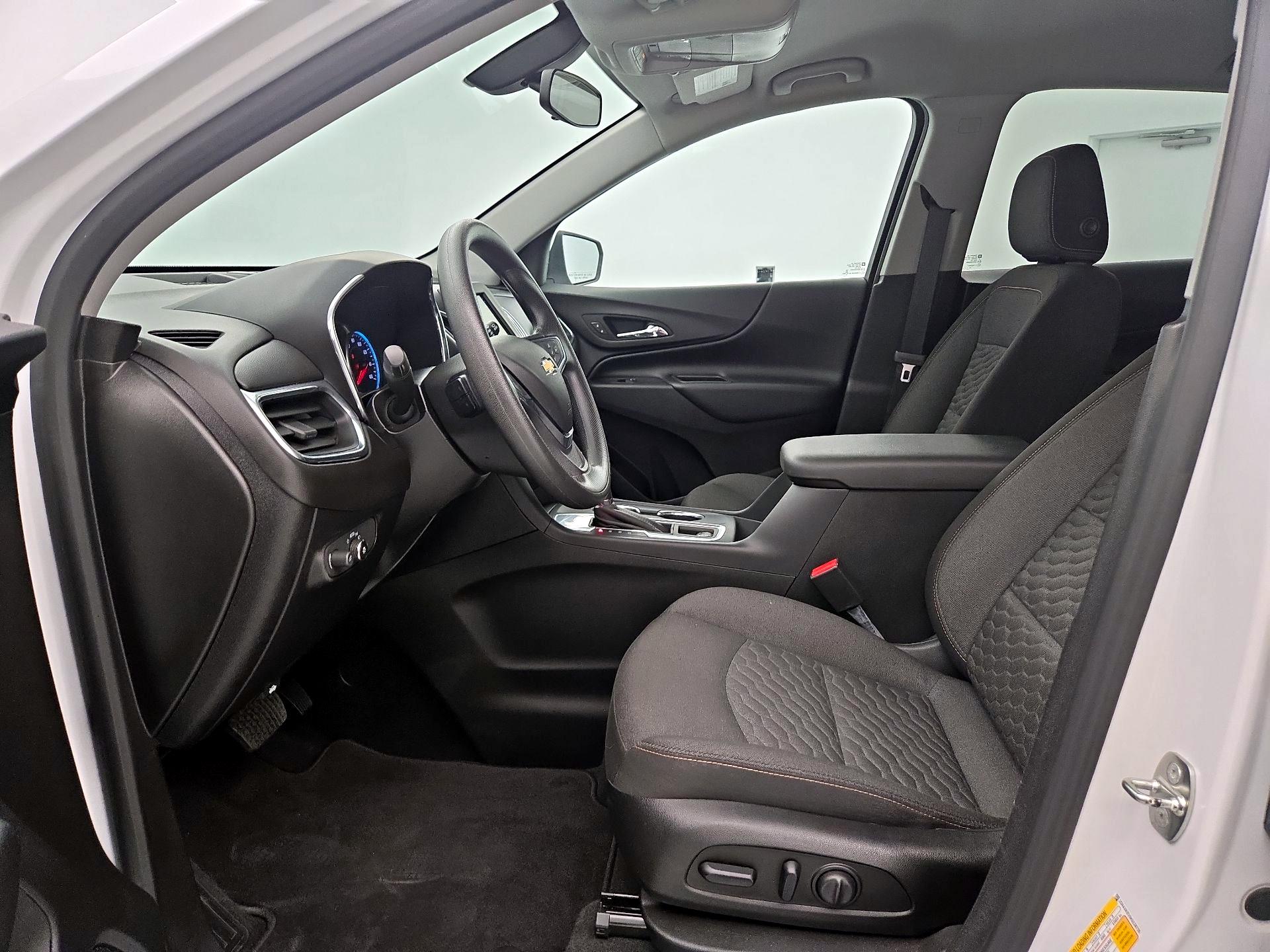 Thumbnail: 2019 Chevrolet Equinox - 11