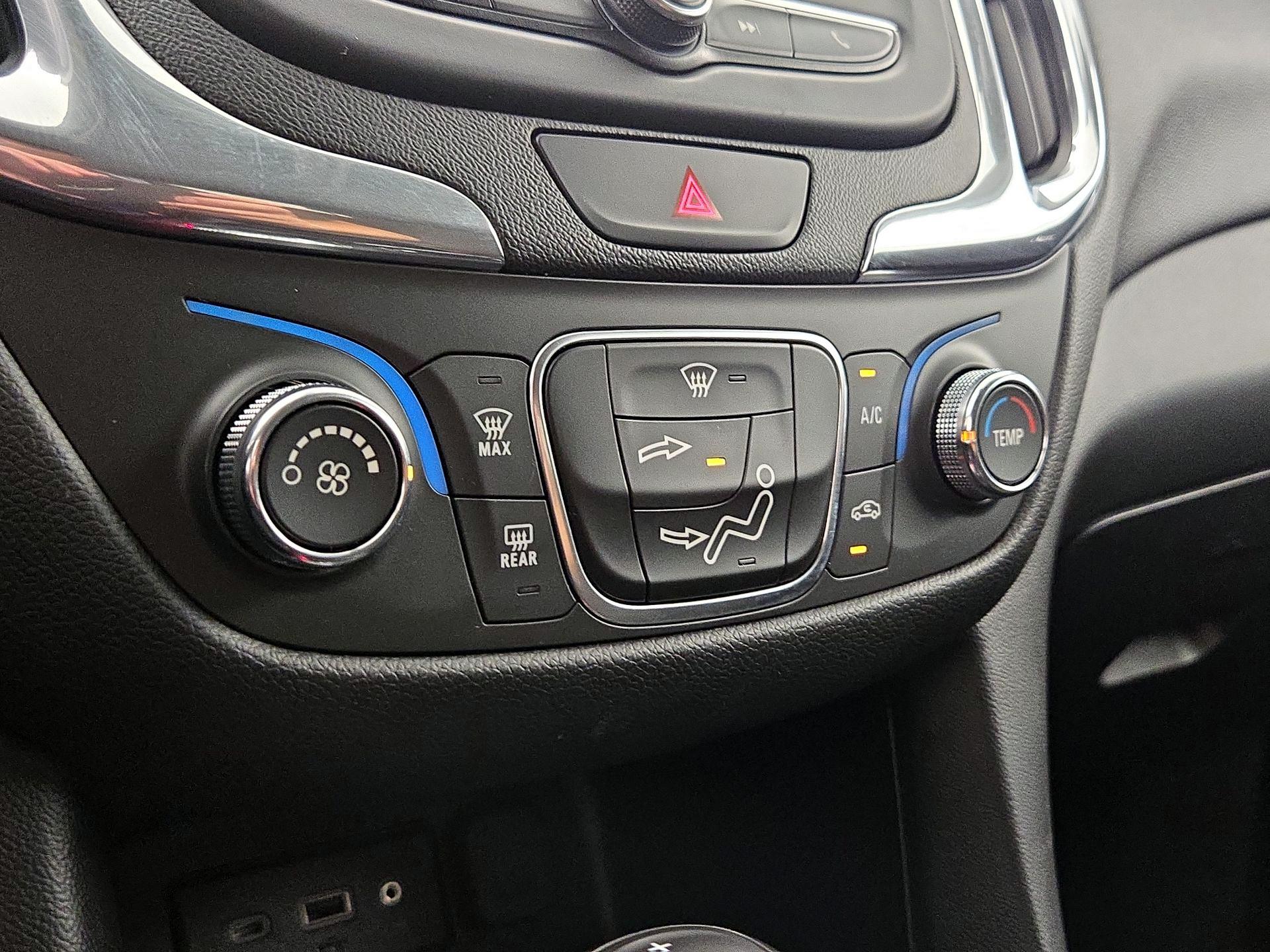 Thumbnail: 2019 Chevrolet Equinox - 16