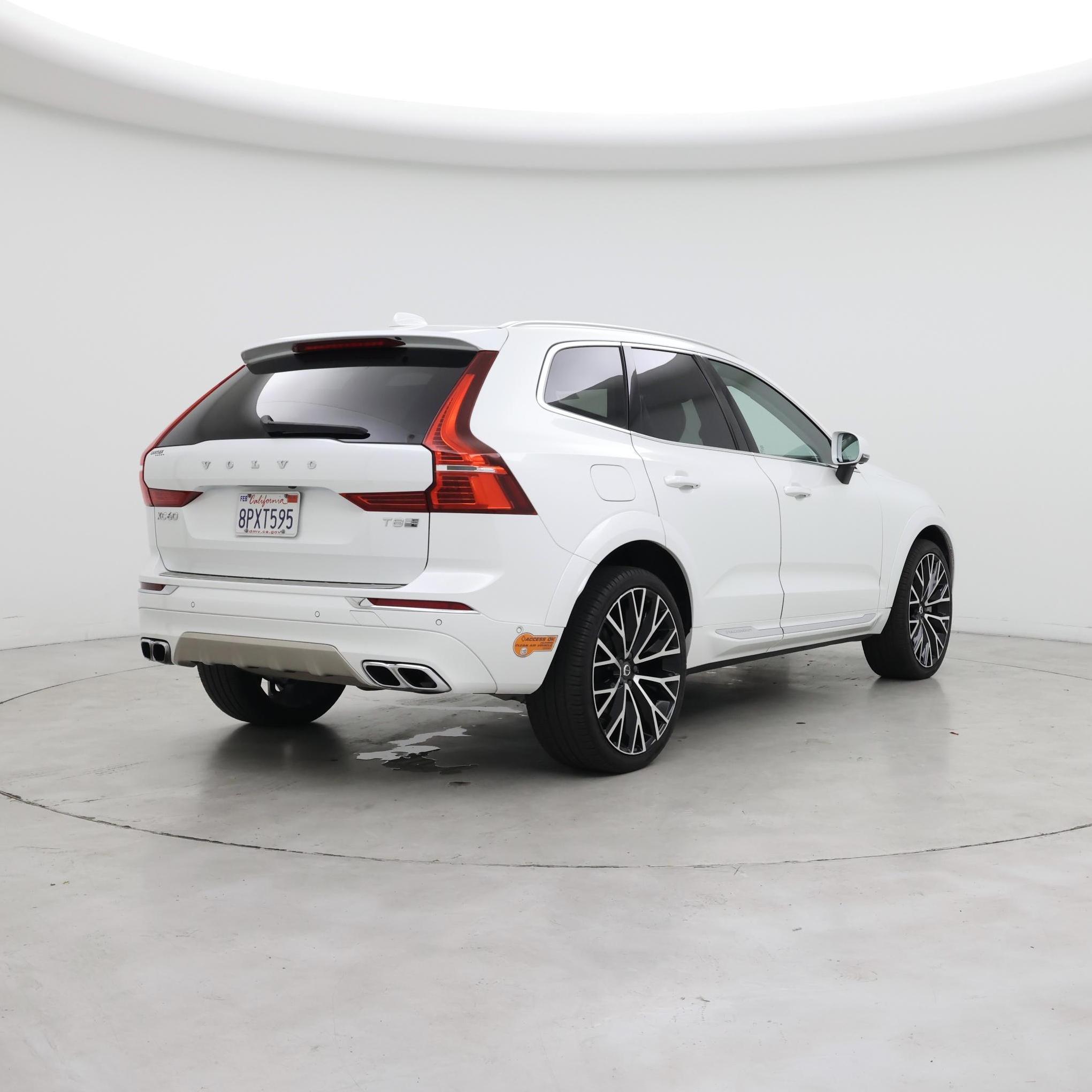 Thumbnail: 2020 Volvo XC60 - 8