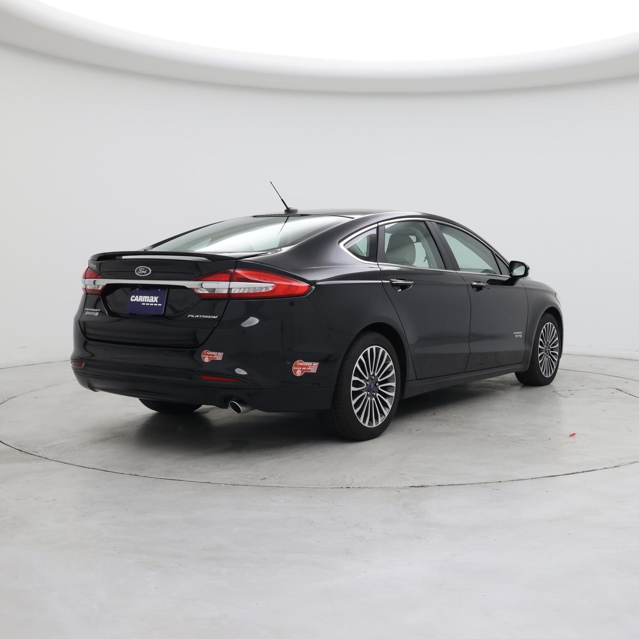 Thumbnail: 2017 Ford Fusion - 8