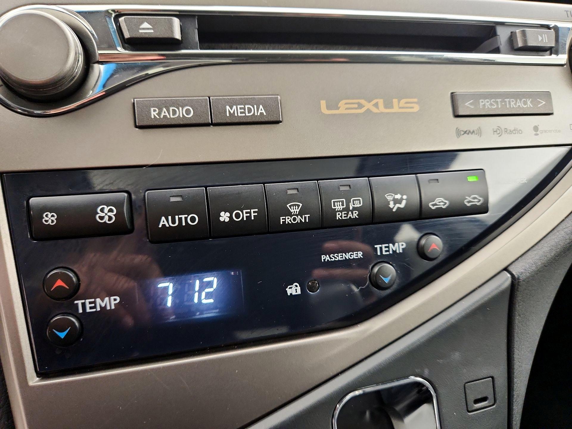 Thumbnail: 2013 Lexus RX - 17