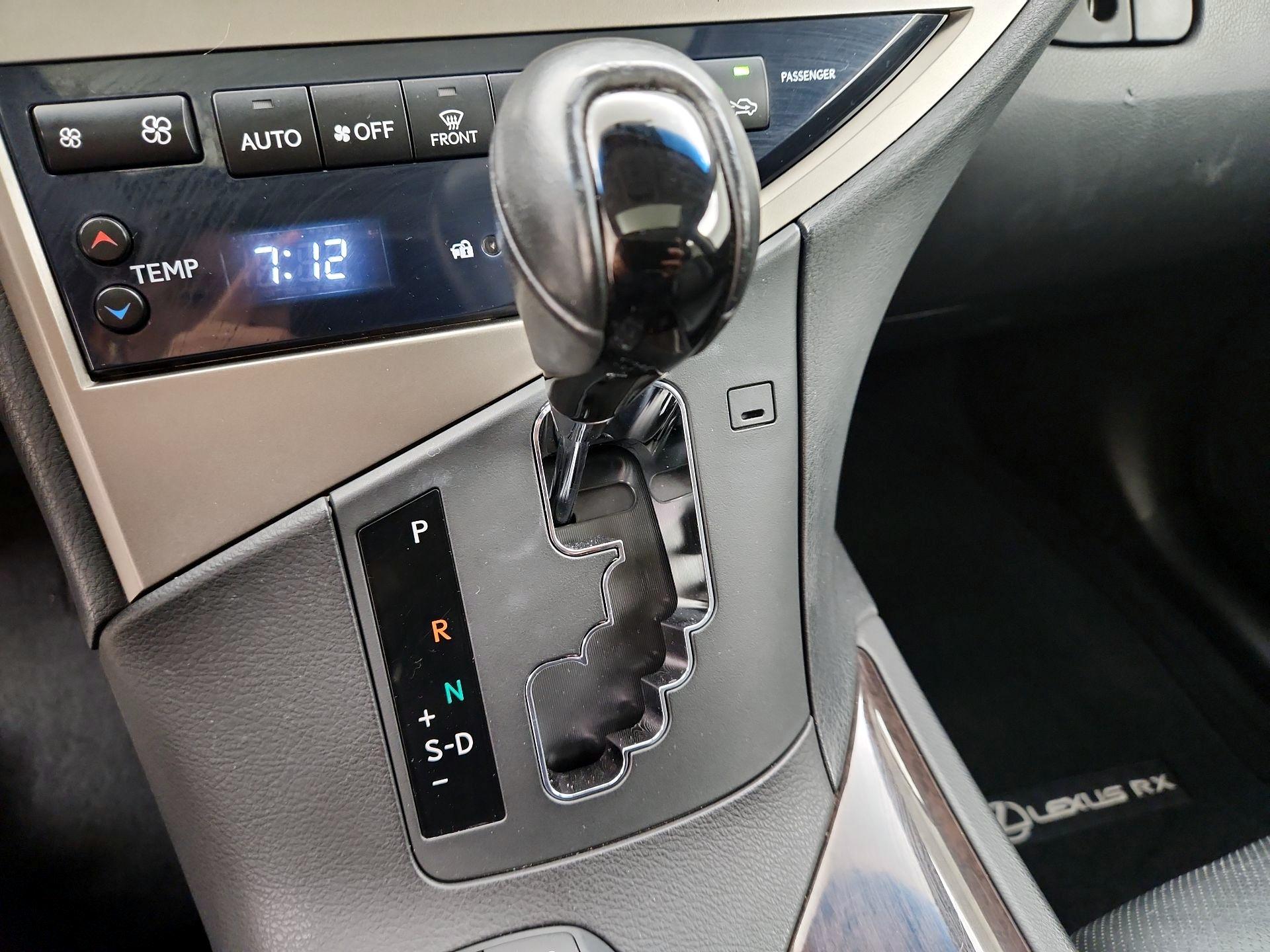 Thumbnail: 2013 Lexus RX - 18