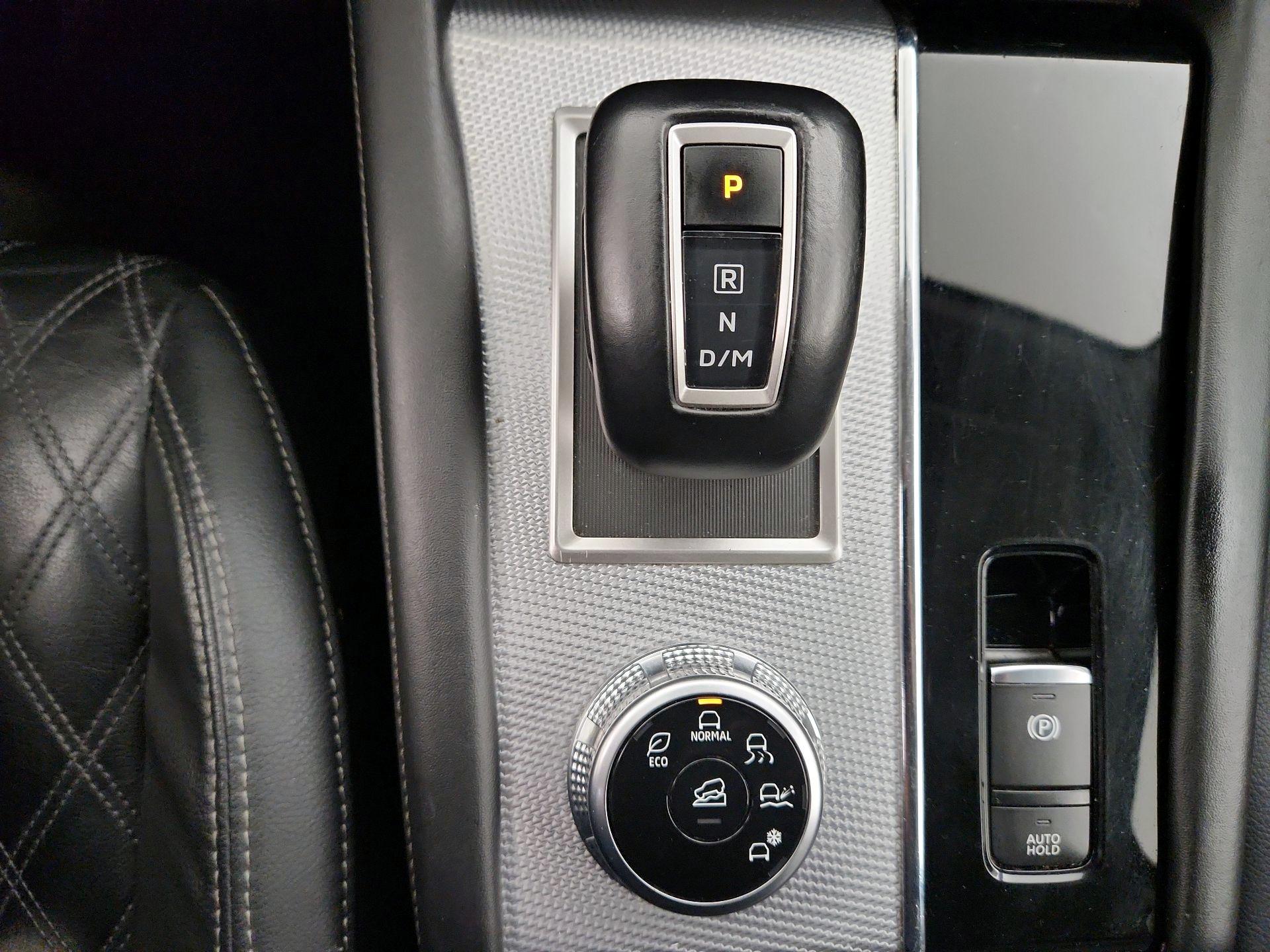 Thumbnail: 2022 Mitsubishi Outlander - 18