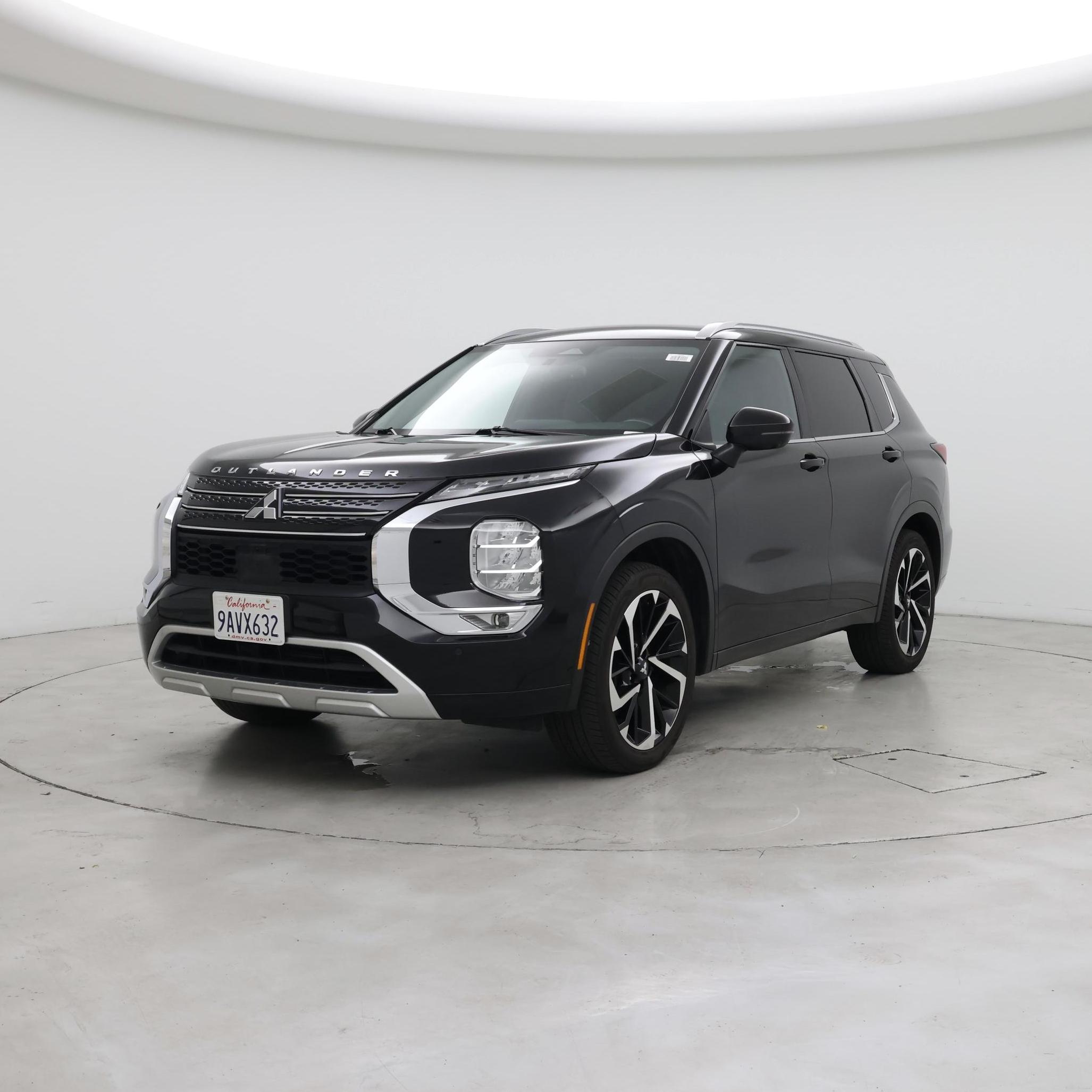 Thumbnail: 2022 Mitsubishi Outlander - 4
