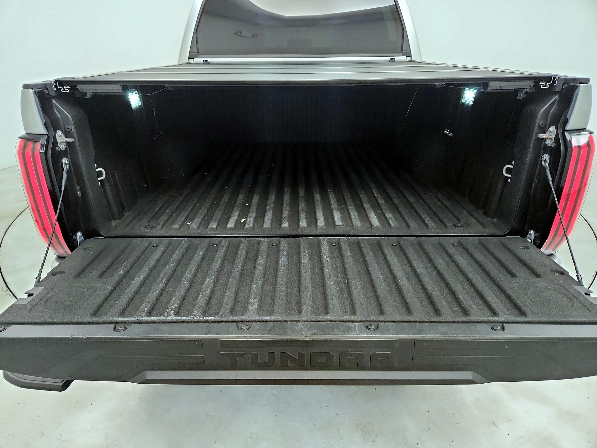 Thumbnail: 2022 Toyota Tundra - 20