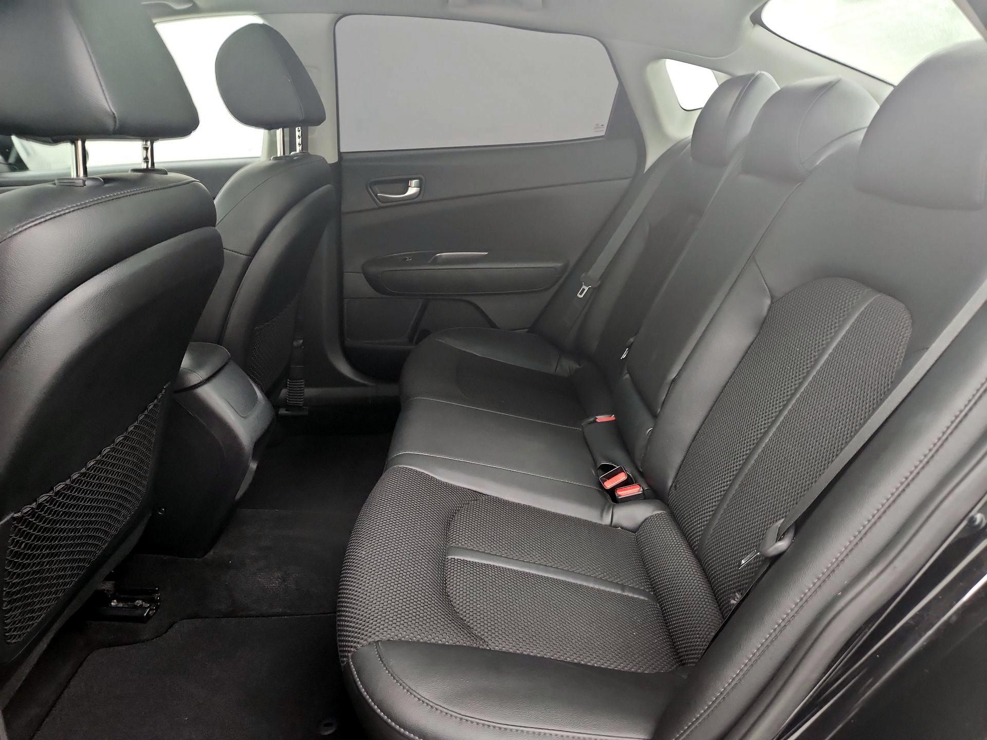 Thumbnail: 2019 Kia Optima - 20