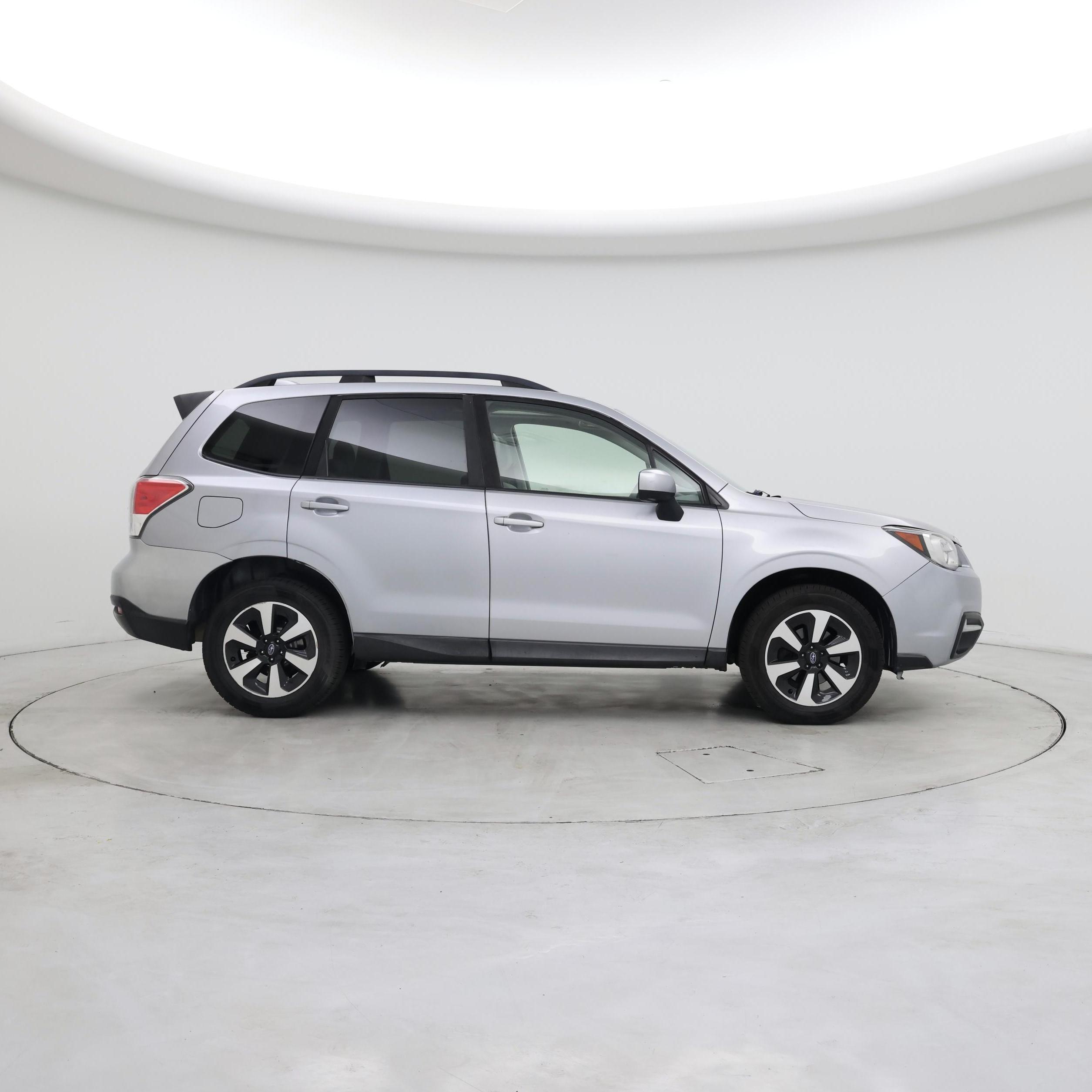 Thumbnail: 2017 Subaru Forester - 7
