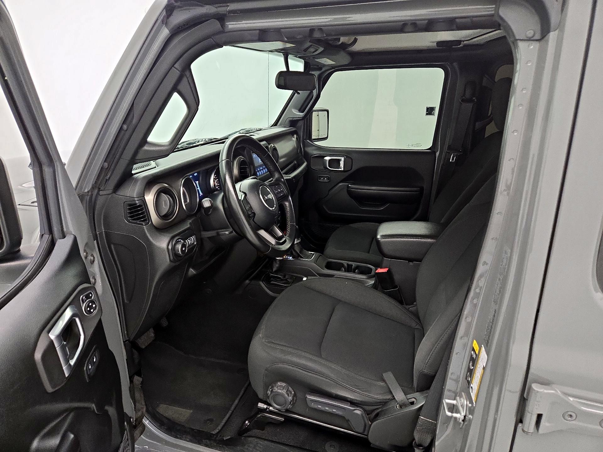 Thumbnail: 2021 Jeep Wrangler - 11