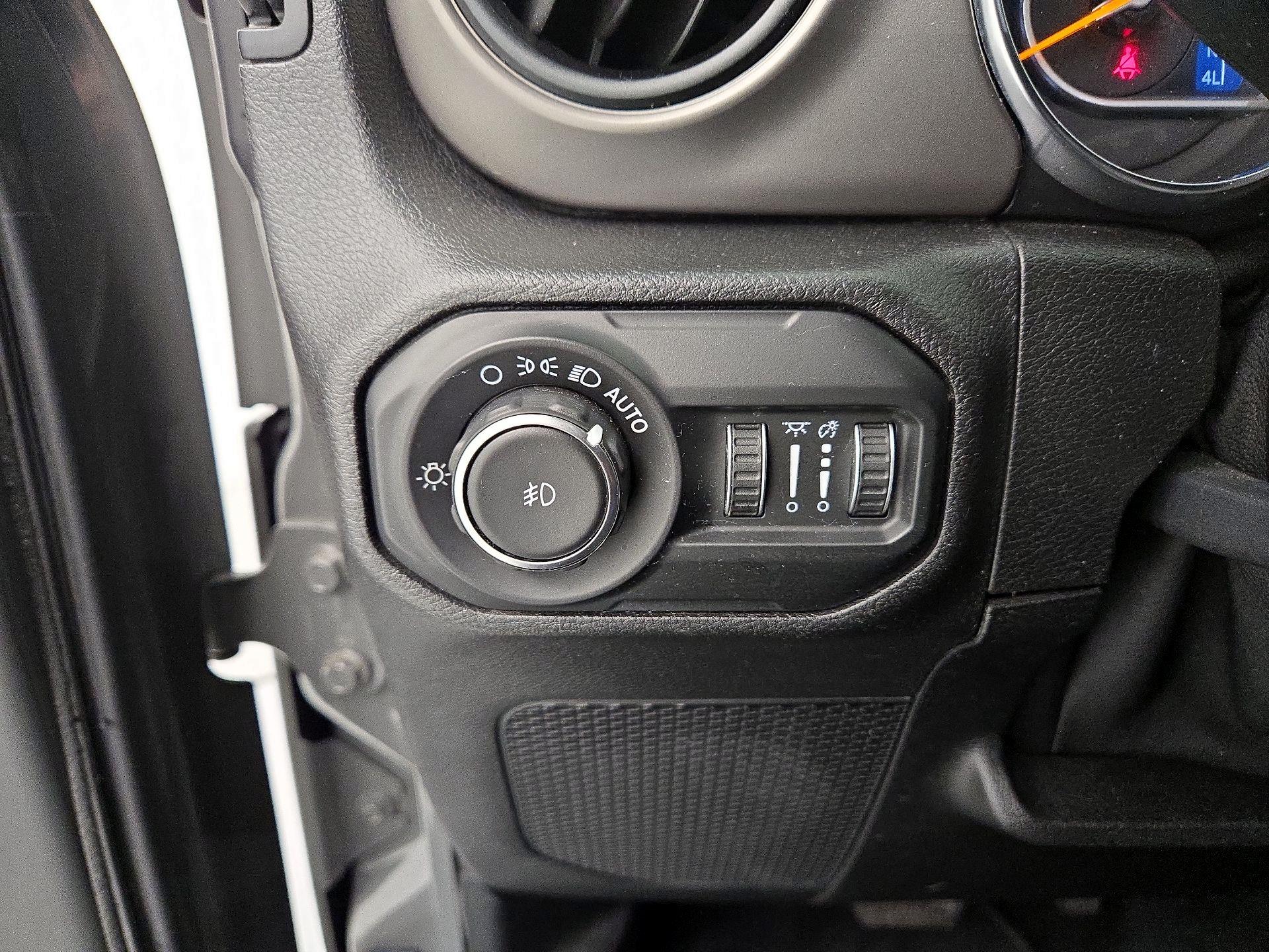 Thumbnail: 2021 Jeep Wrangler - 13