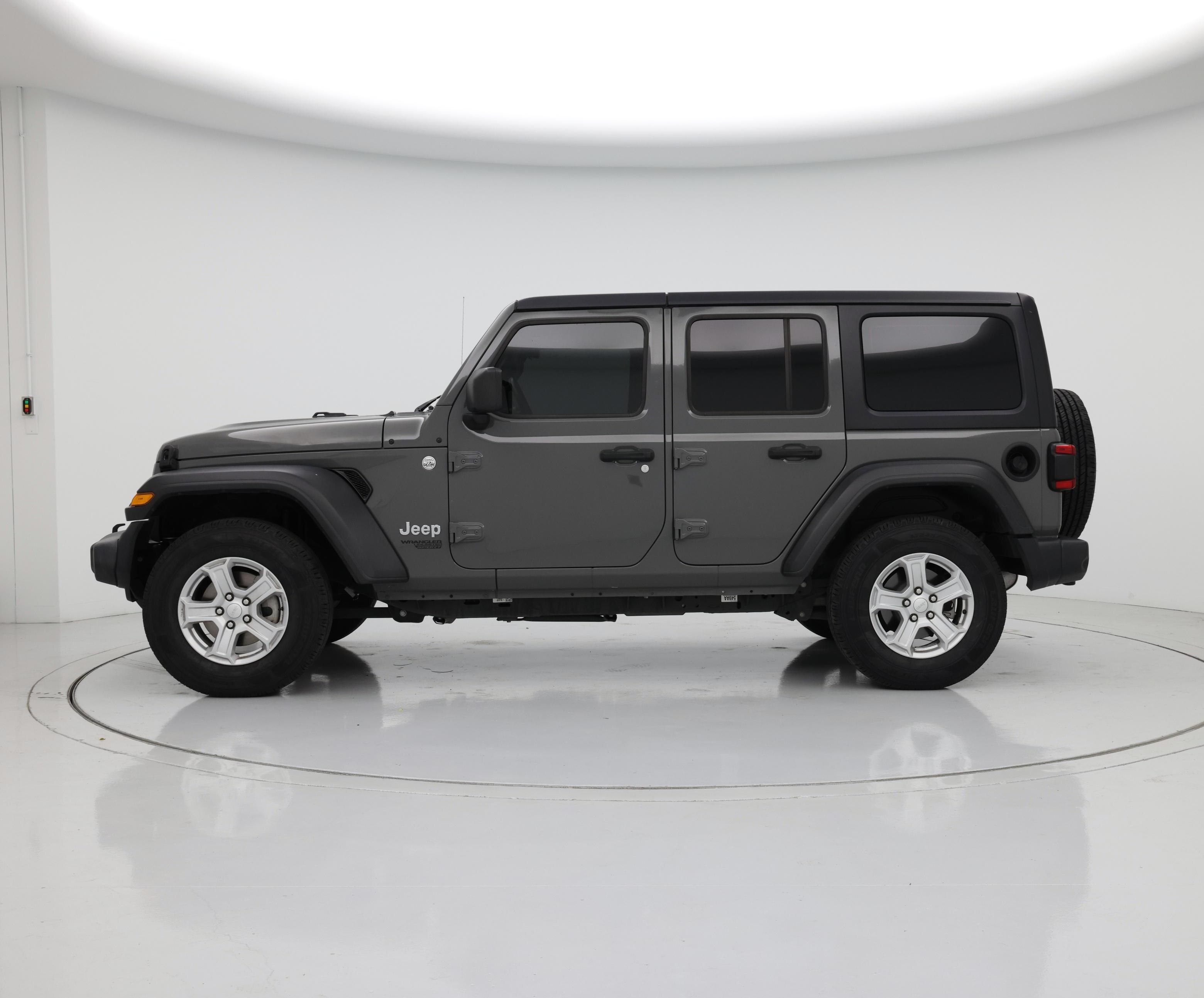 Thumbnail: 2021 Jeep Wrangler - 3