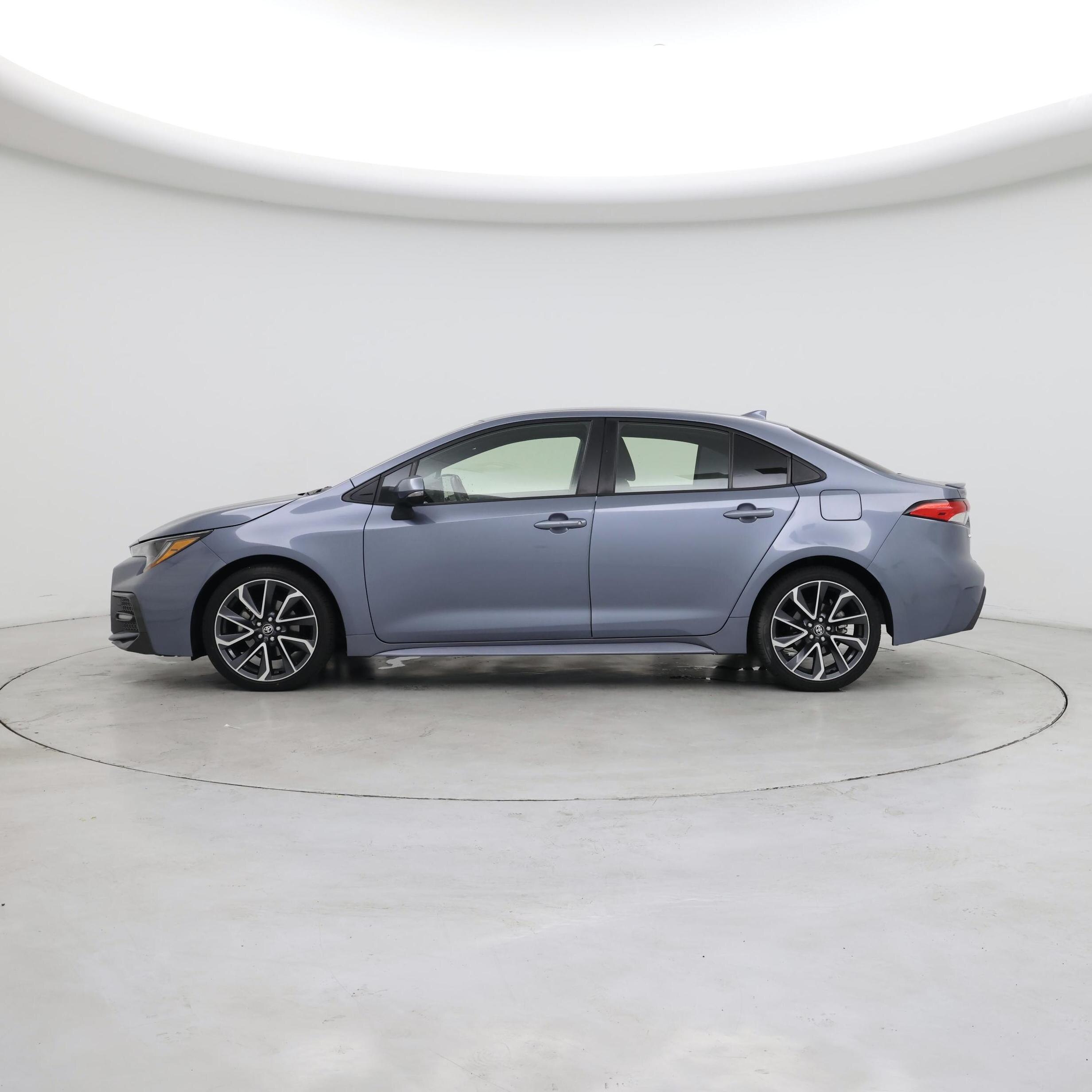 Thumbnail: 2022 Toyota Corolla - 3