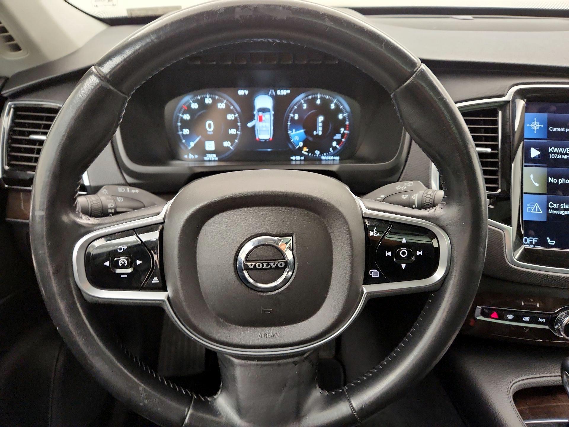 Thumbnail: 2017 Volvo XC90 - 10