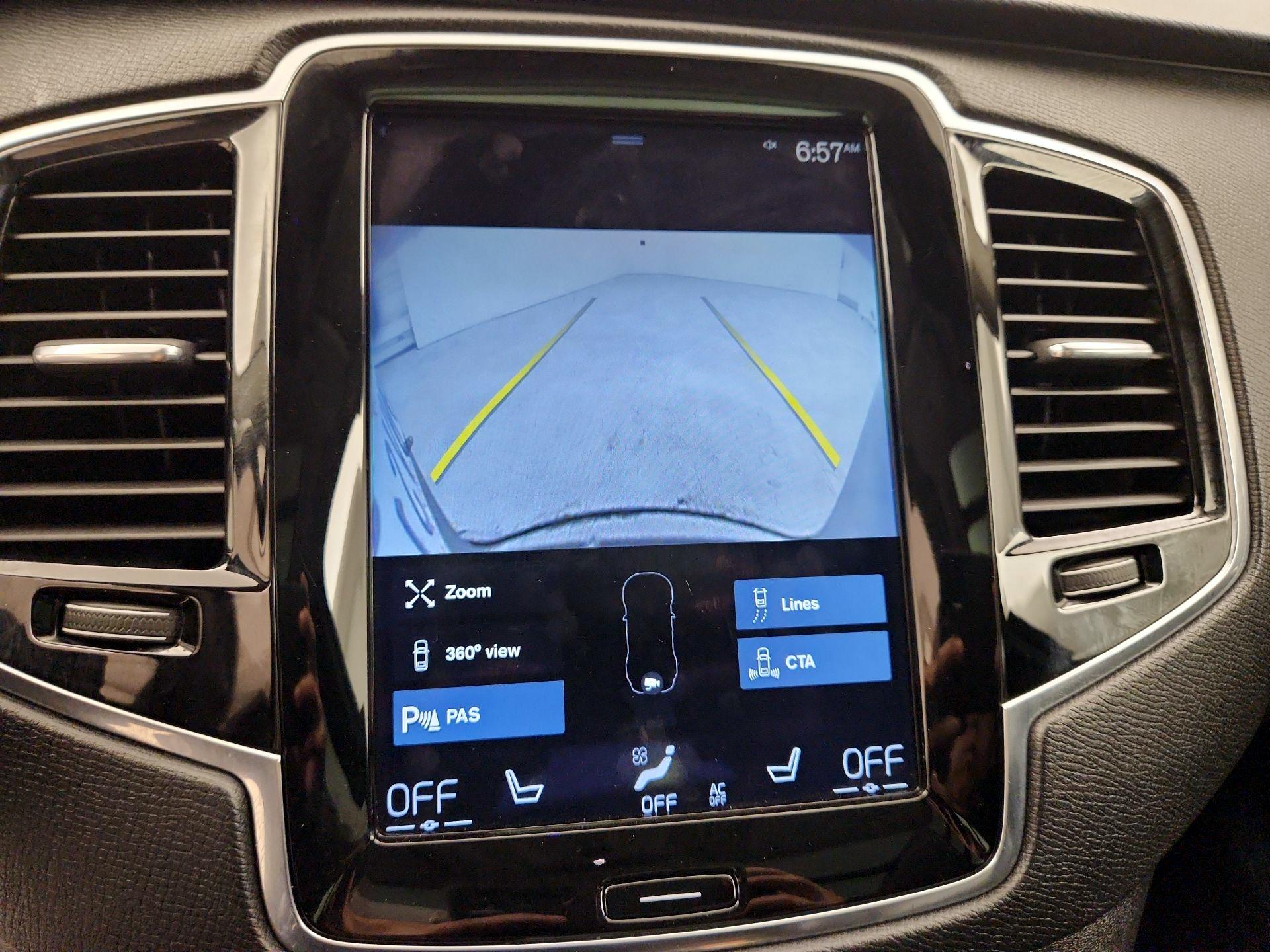 Thumbnail: 2017 Volvo XC90 - 15