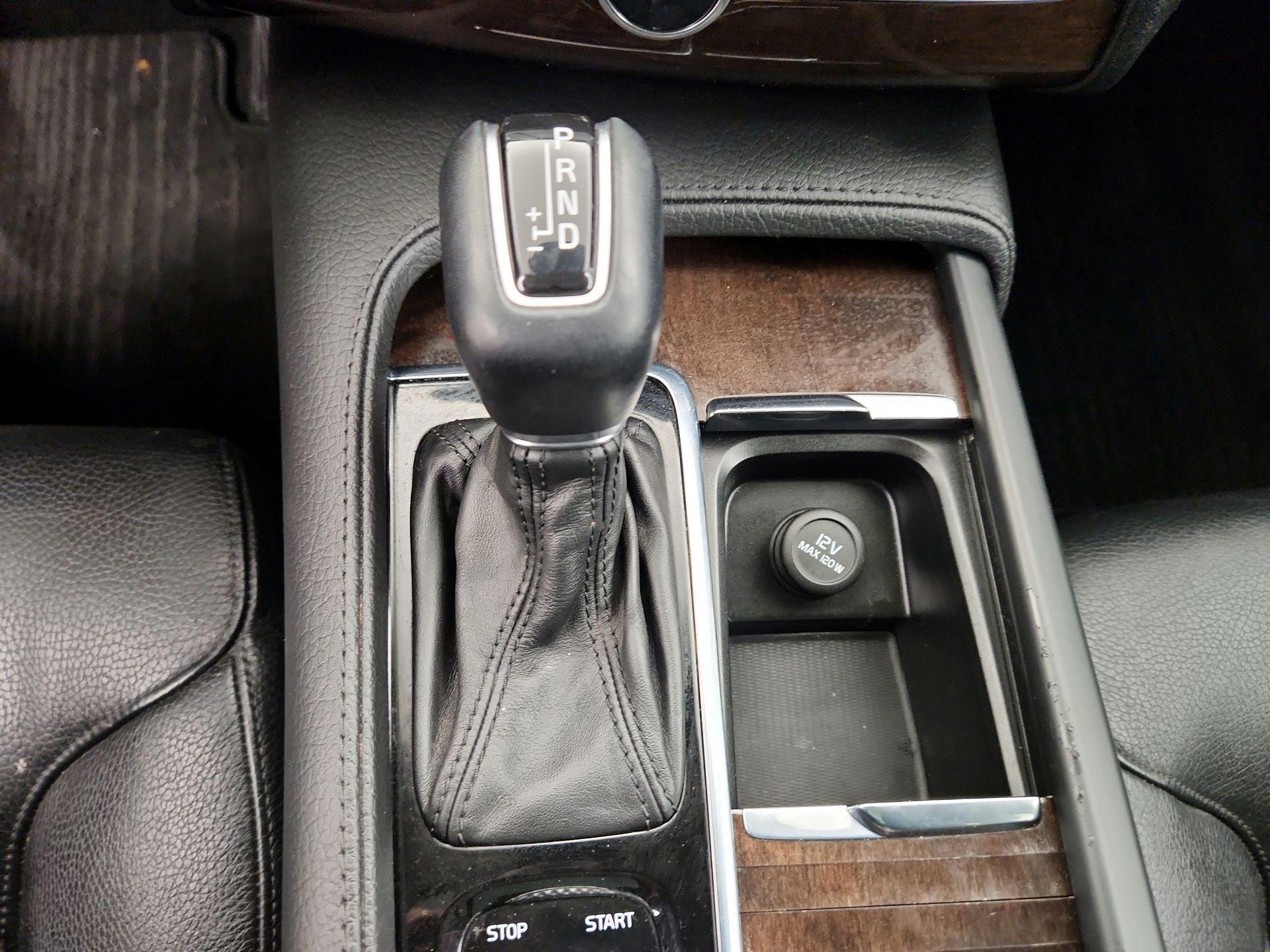 Thumbnail: 2017 Volvo XC90 - 18