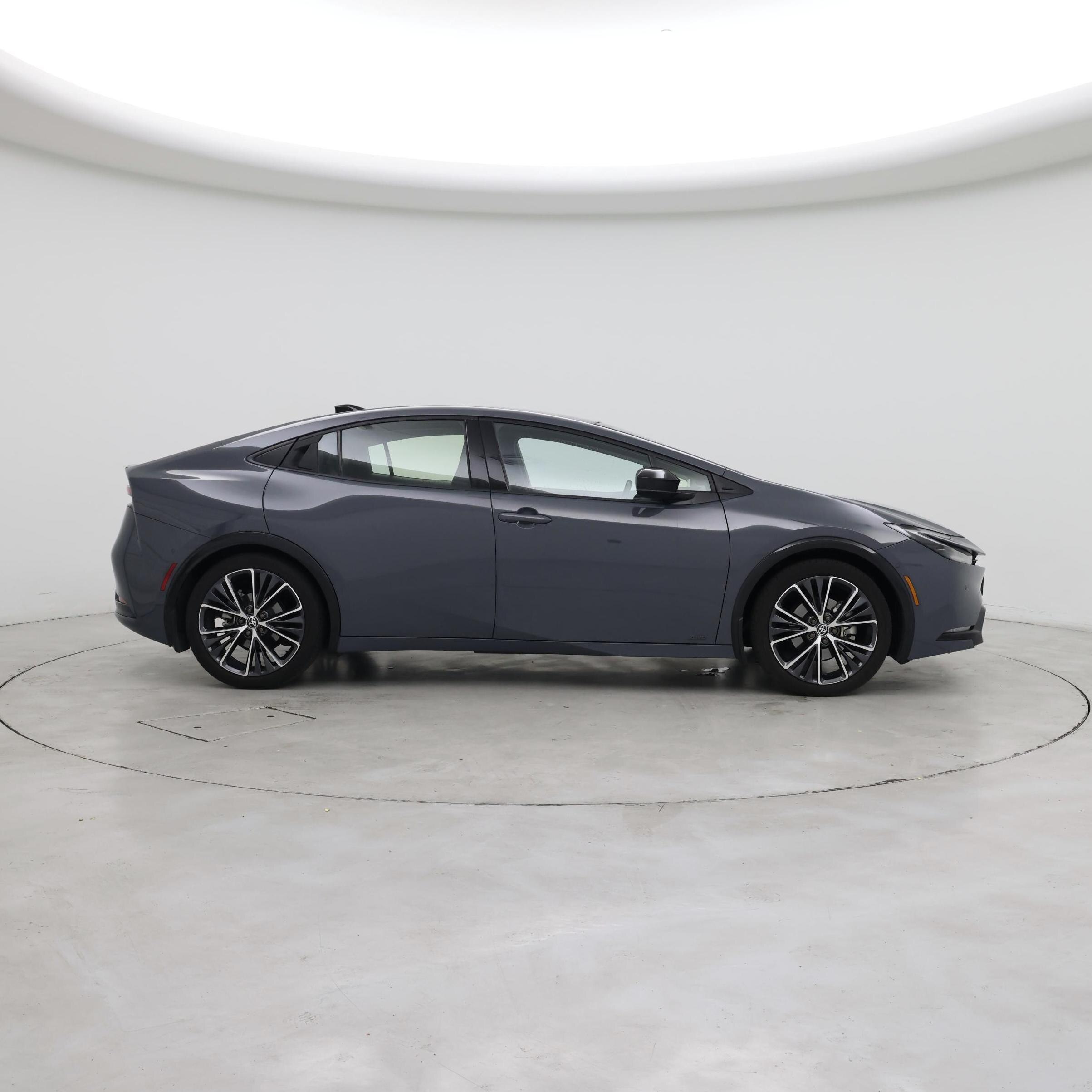 Thumbnail: 2023 Toyota Prius - 7