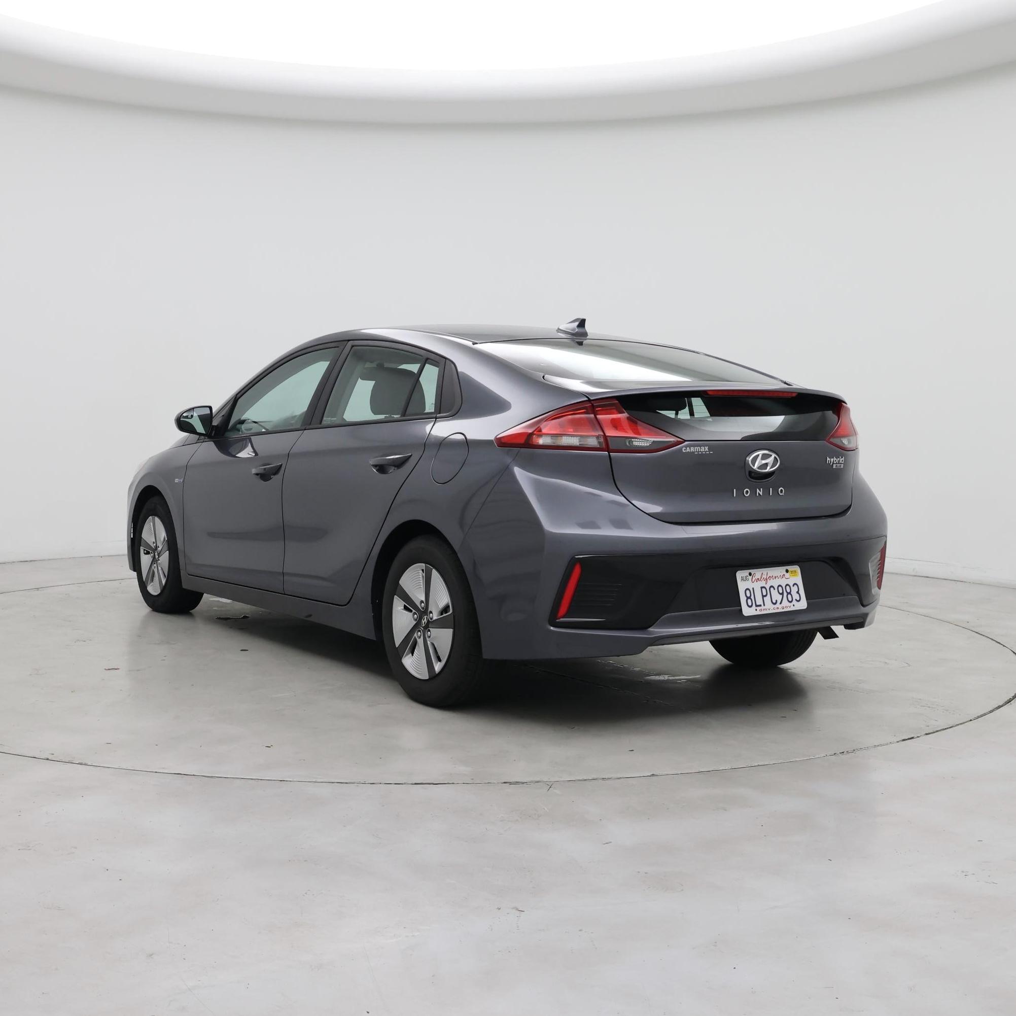 Thumbnail: 2019 Hyundai Ioniq - 2