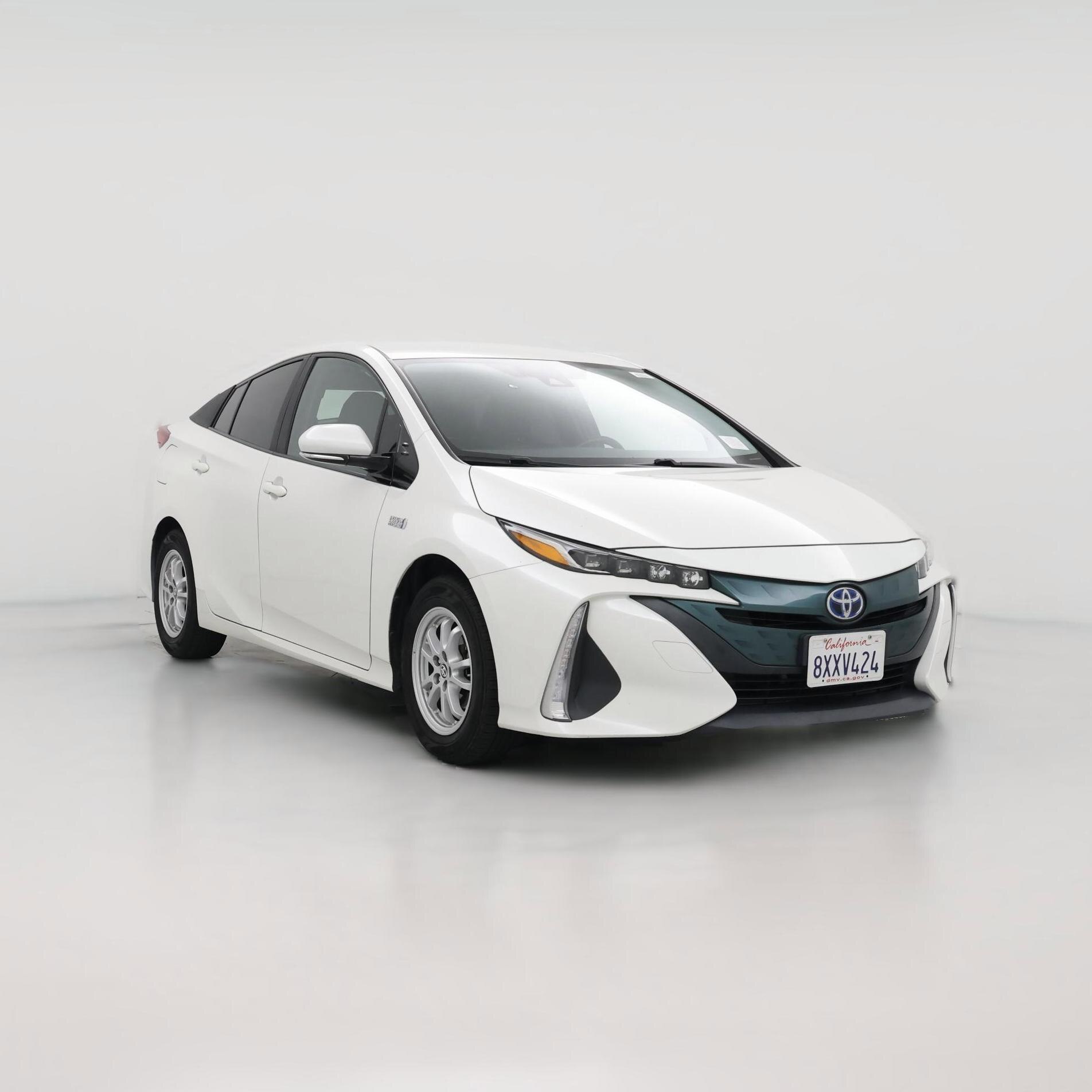 Thumbnail: 2018 Toyota Prius Prime - 1
