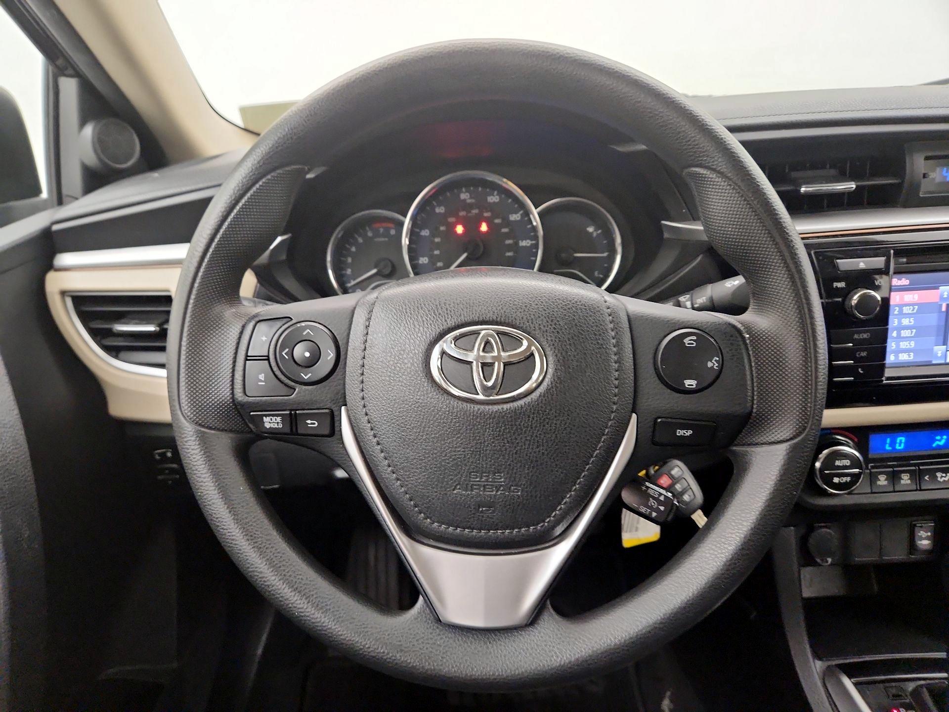 Thumbnail: 2014 Toyota Corolla - 10