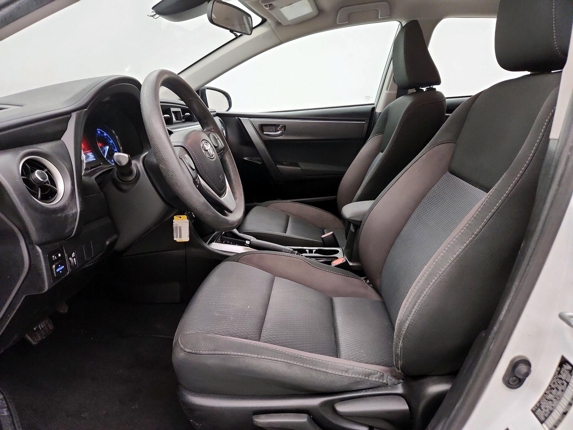 Thumbnail: 2017 Toyota Corolla - 11