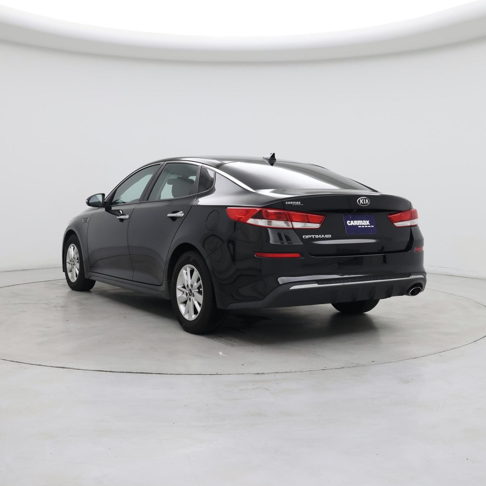Thumbnail: 2019 Kia Optima - 2