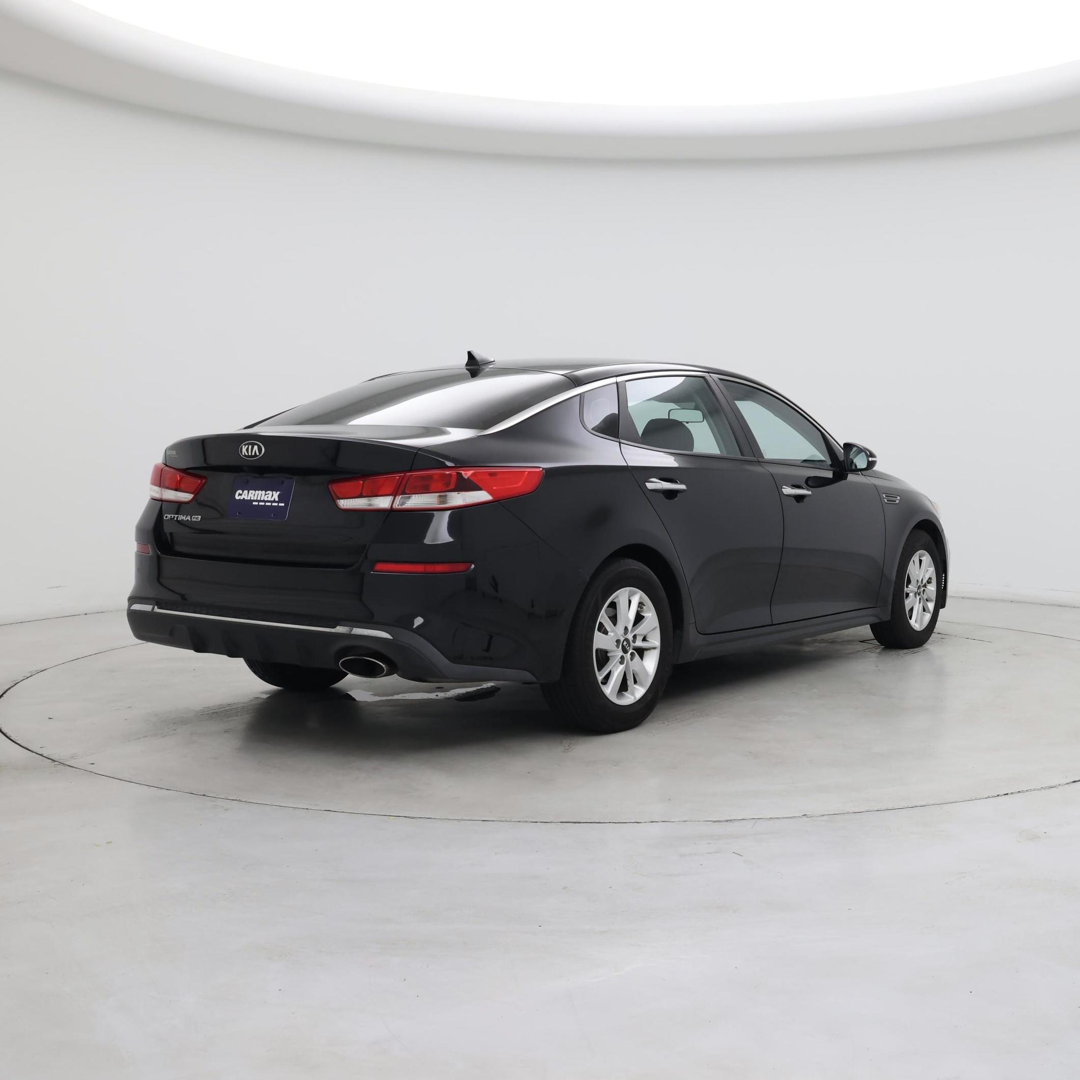 Thumbnail: 2019 Kia Optima - 8
