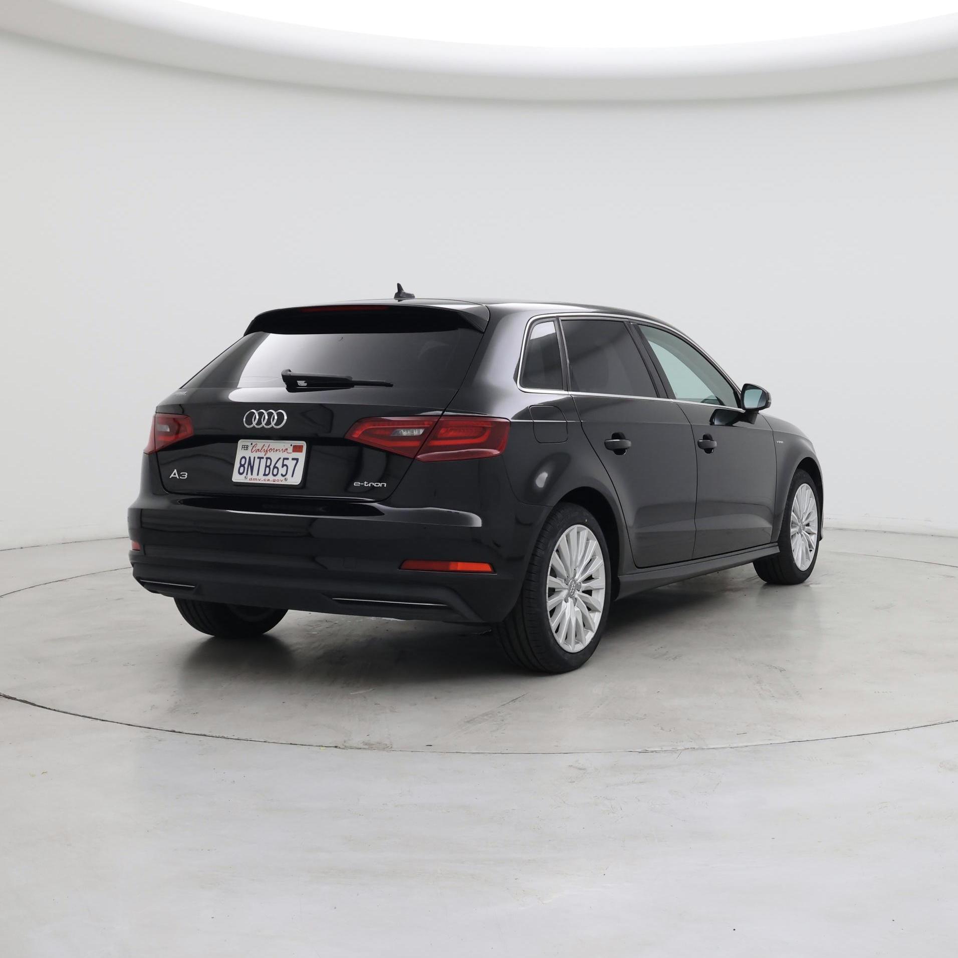 Thumbnail: 2016 Audi A3 - 8