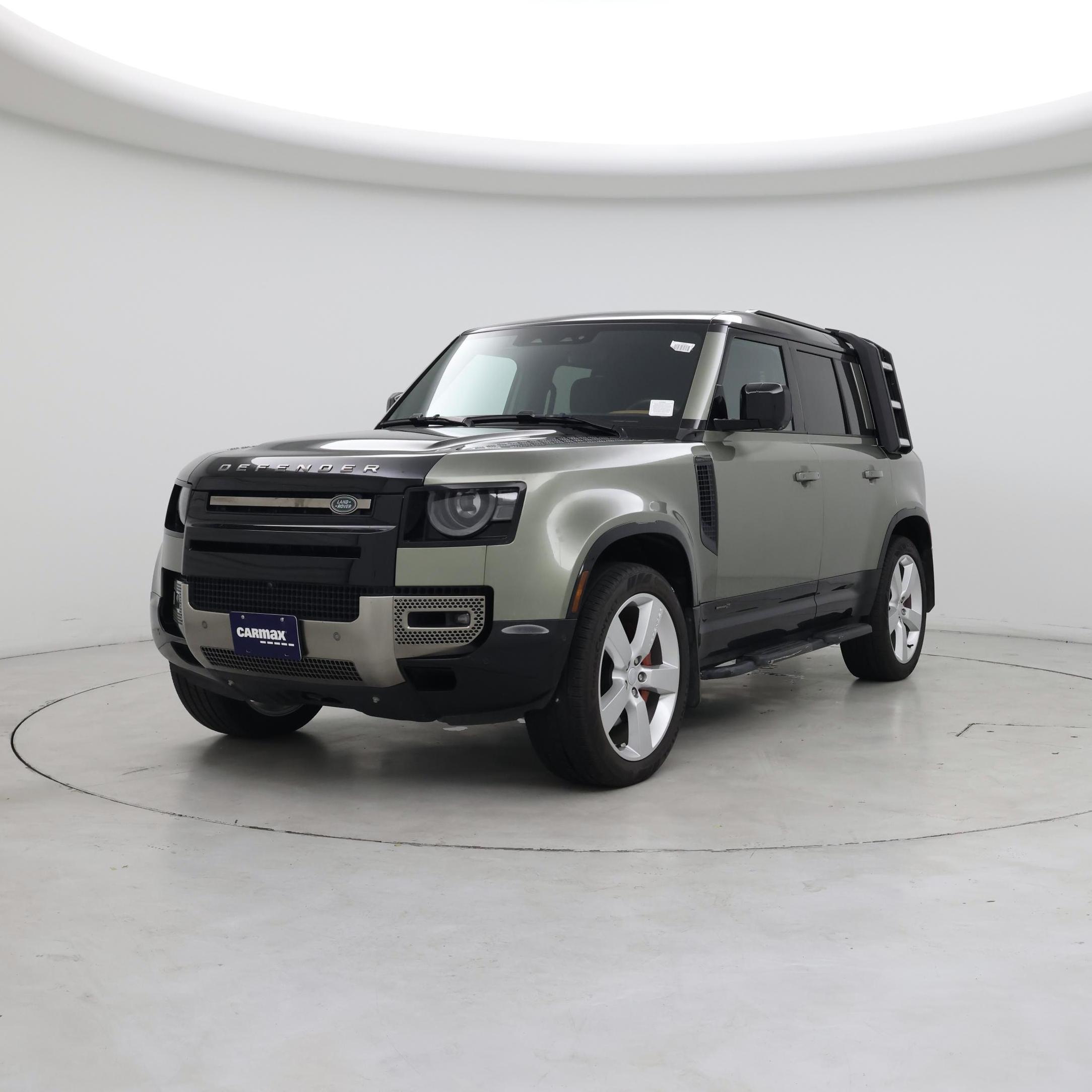 Thumbnail: 2024 Land Rover Defender - 4