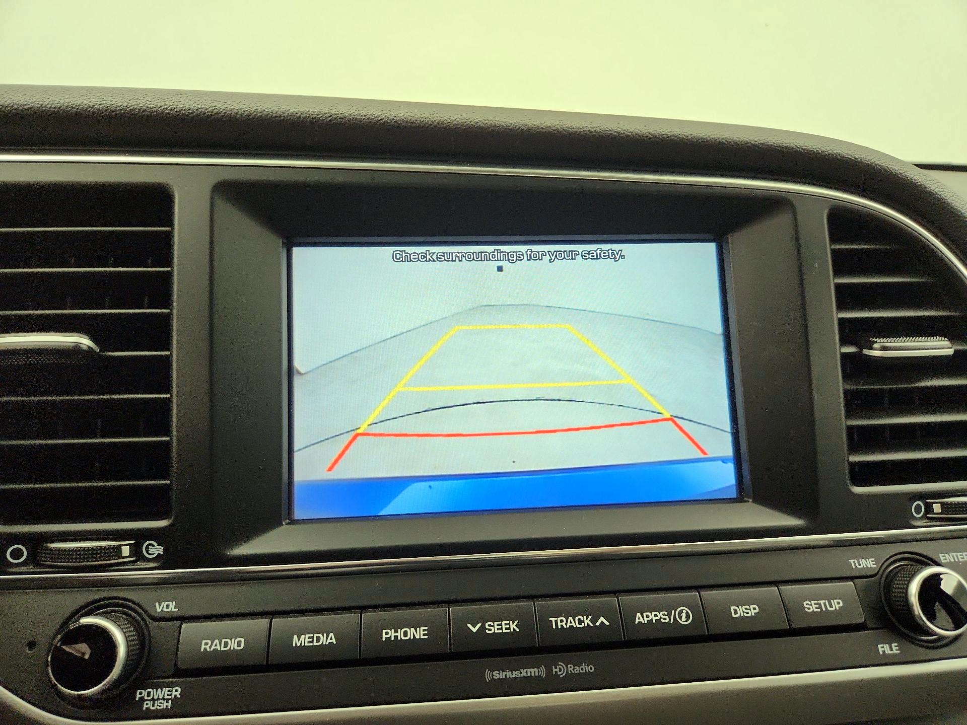 Thumbnail: 2017 Hyundai Elantra - 14