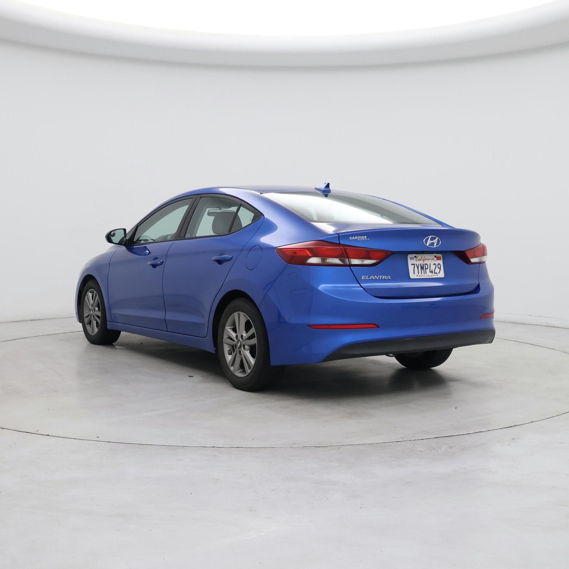 Thumbnail: 2017 Hyundai Elantra - 2