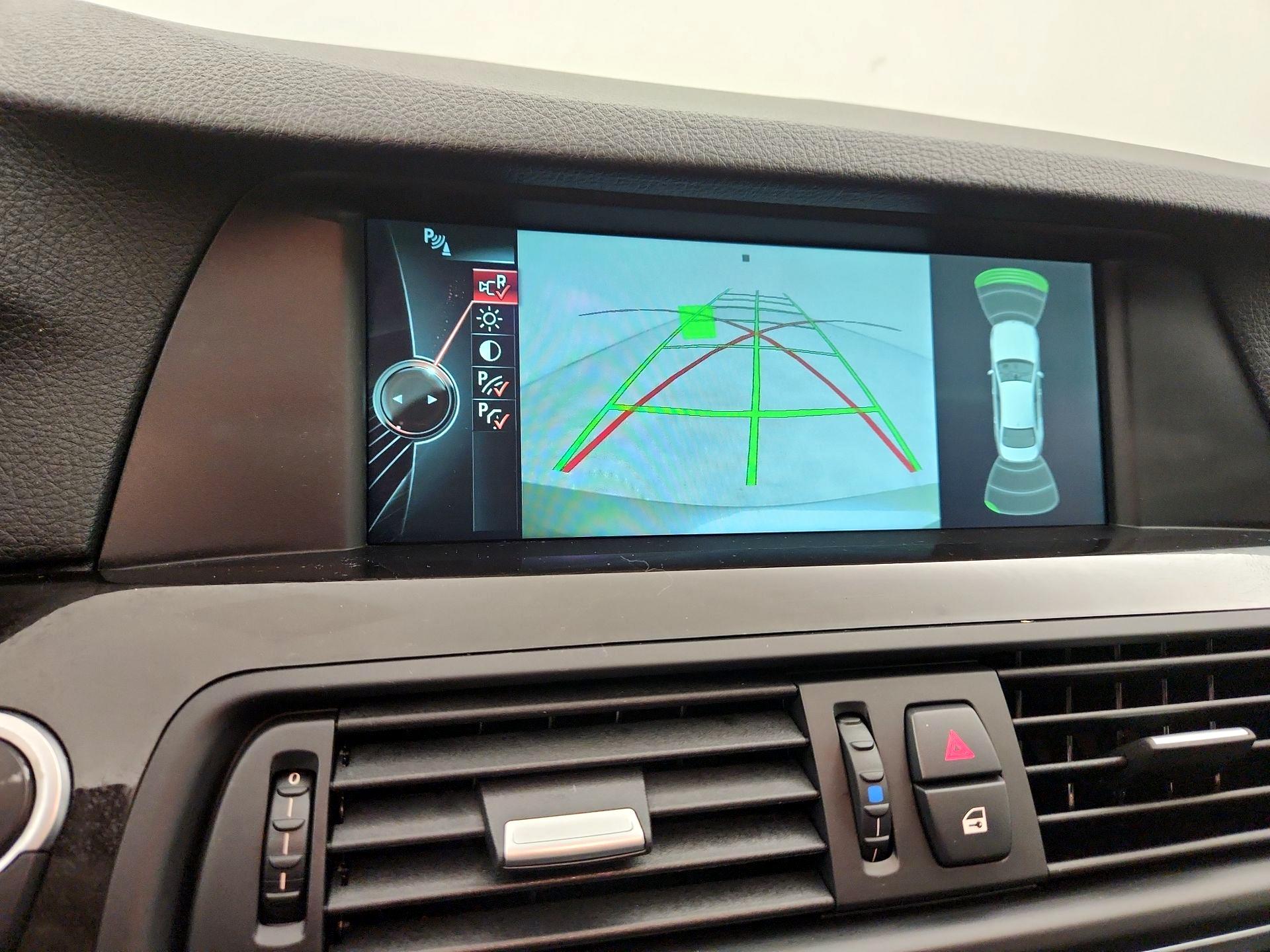 Thumbnail: 2013 BMW 5 Series - 15
